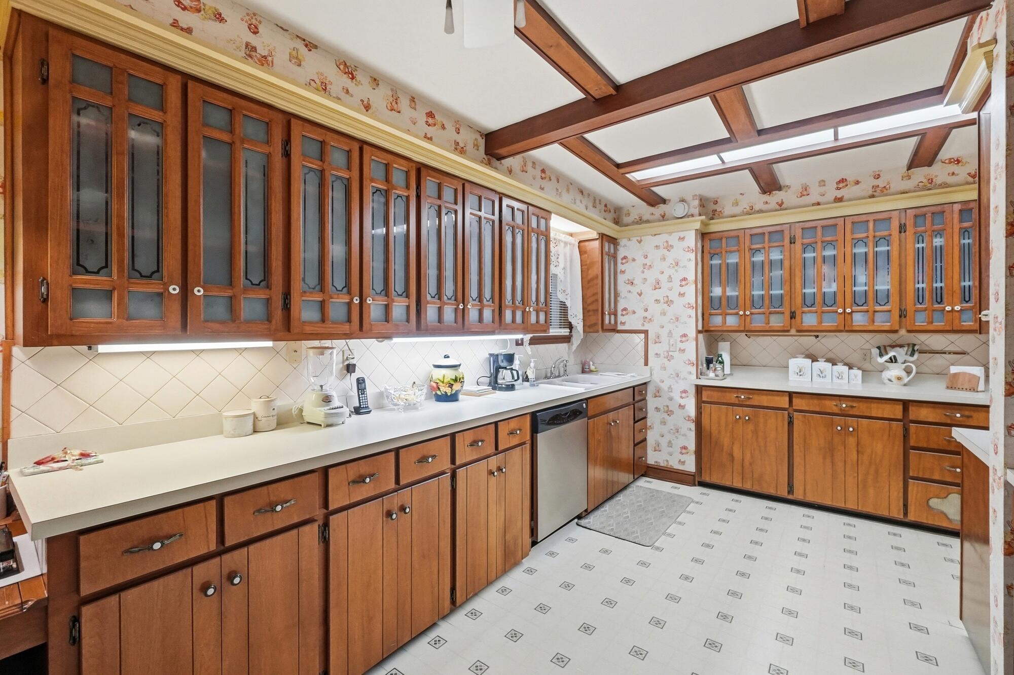 2323 Beatrice, Springfield, Ohio 45503