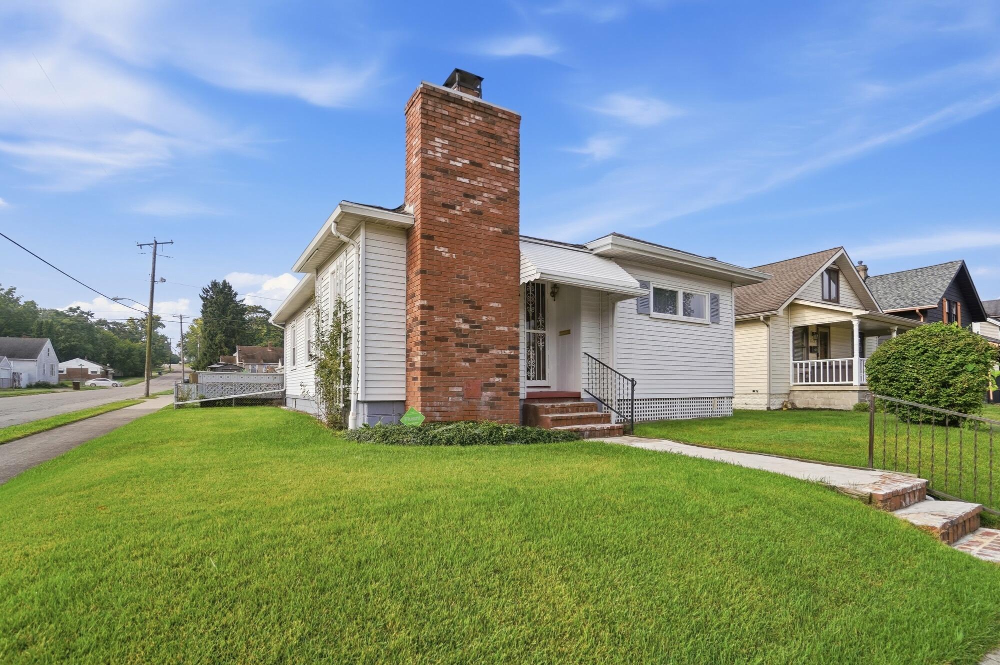 2323 Beatrice, Springfield, Ohio 45503