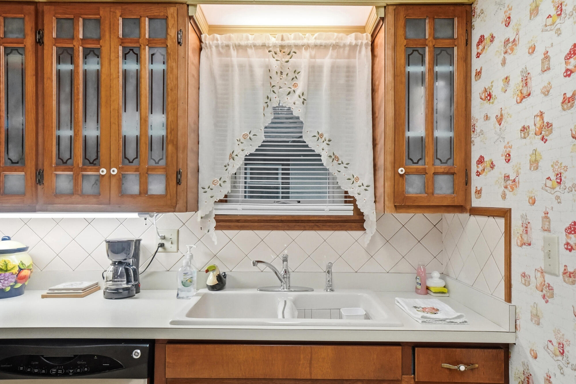 2323 Beatrice, Springfield, Ohio 45503