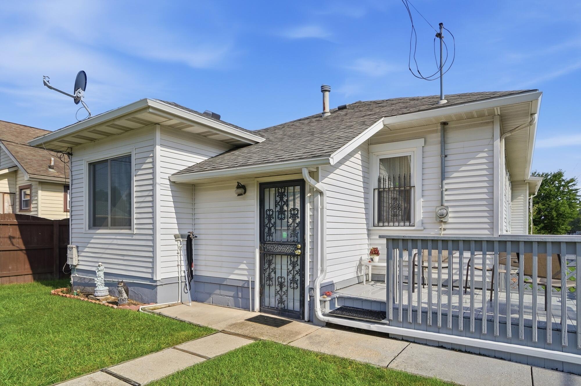 2323 Beatrice, Springfield, Ohio 45503