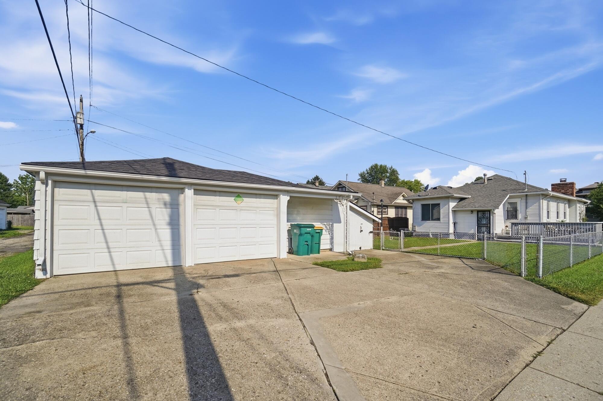 2323 Beatrice, Springfield, Ohio 45503