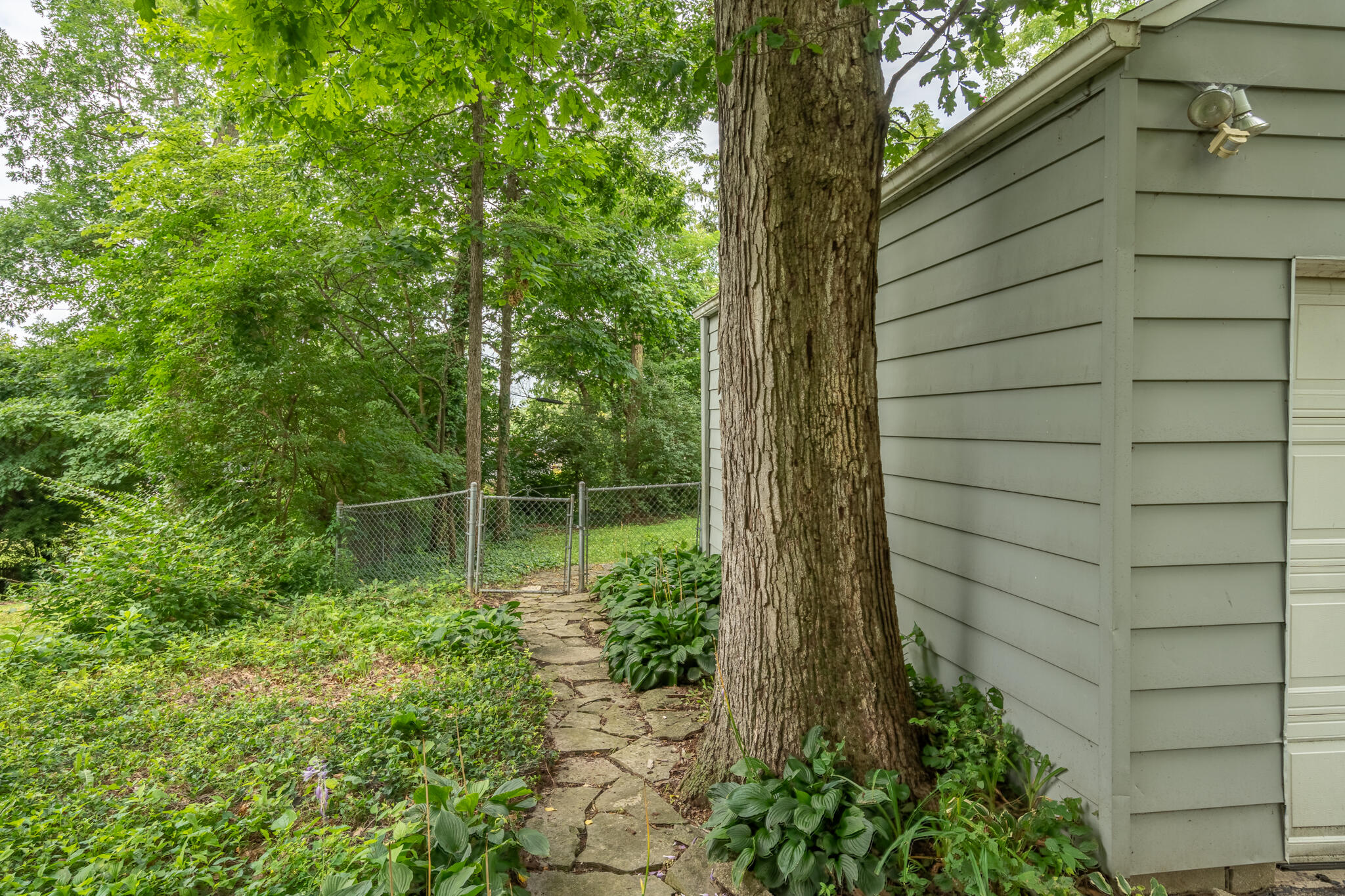 1971 Oak Knoll, Springfield, Ohio 45504