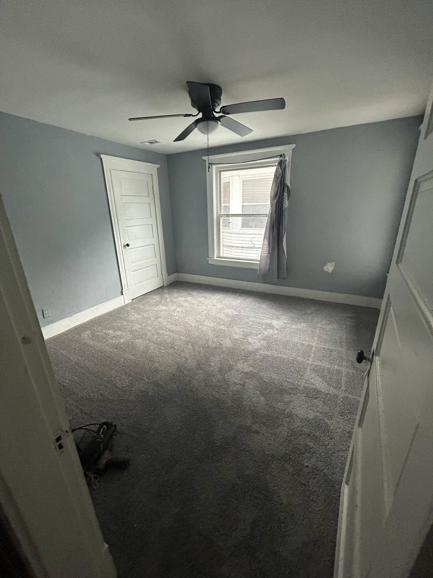 37 Cassilly, Springfield, Ohio 45504