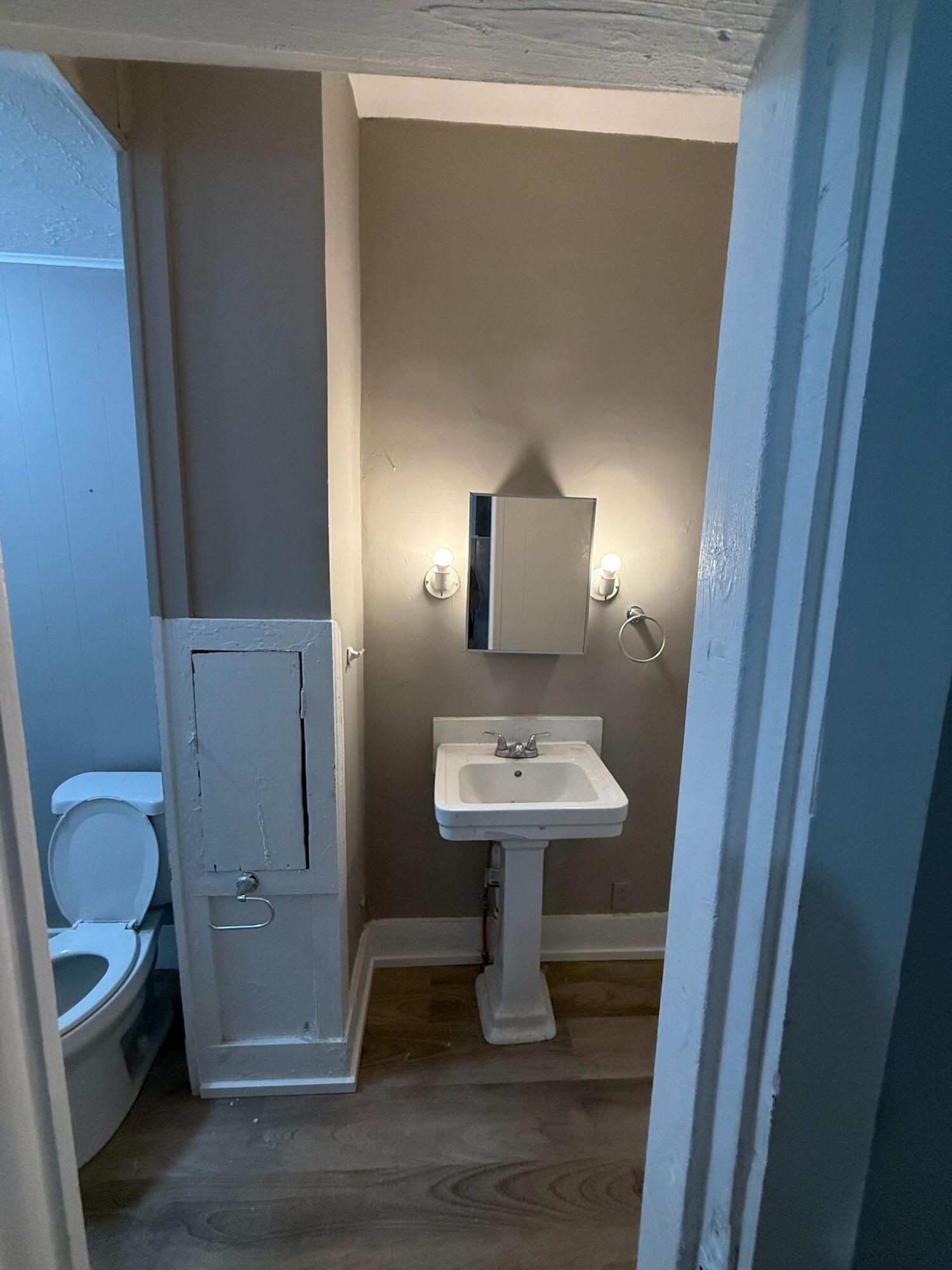 37 Cassilly, Springfield, Ohio 45504