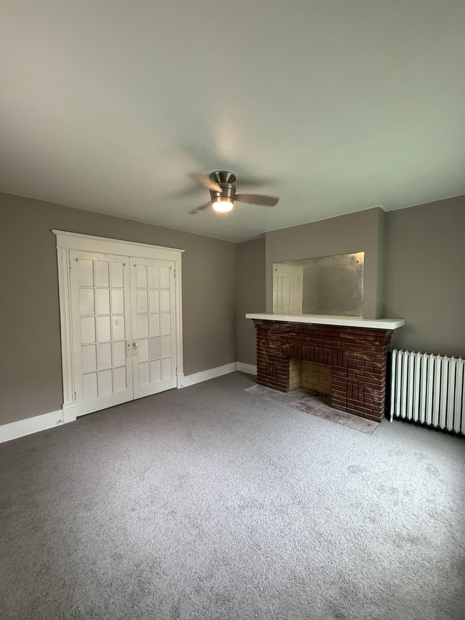 37 Cassilly, Springfield, Ohio 45504