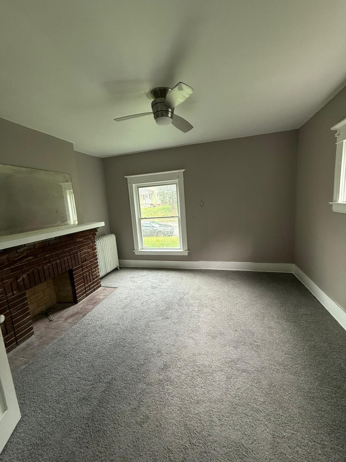 37 Cassilly, Springfield, Ohio 45504