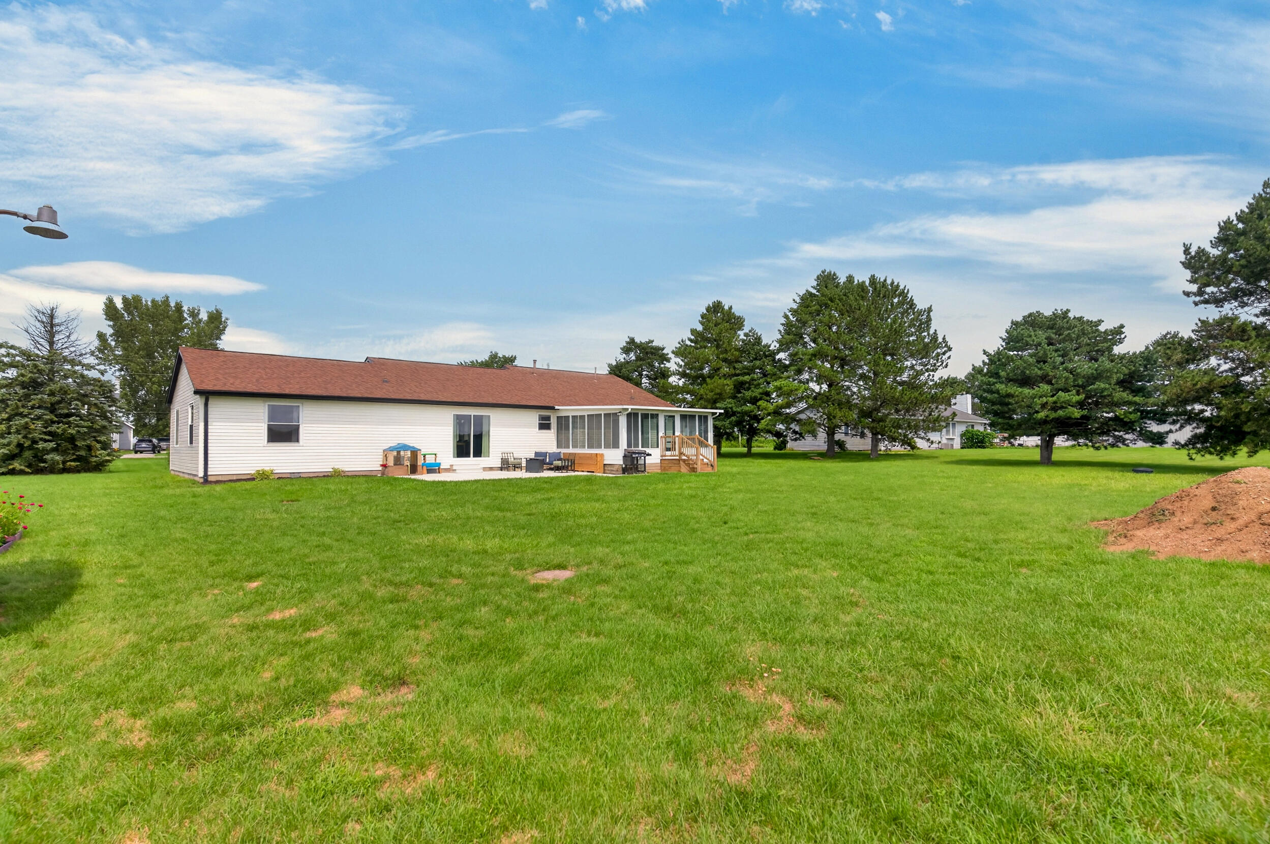 17212 Sharp, Sidney, Ohio 45365