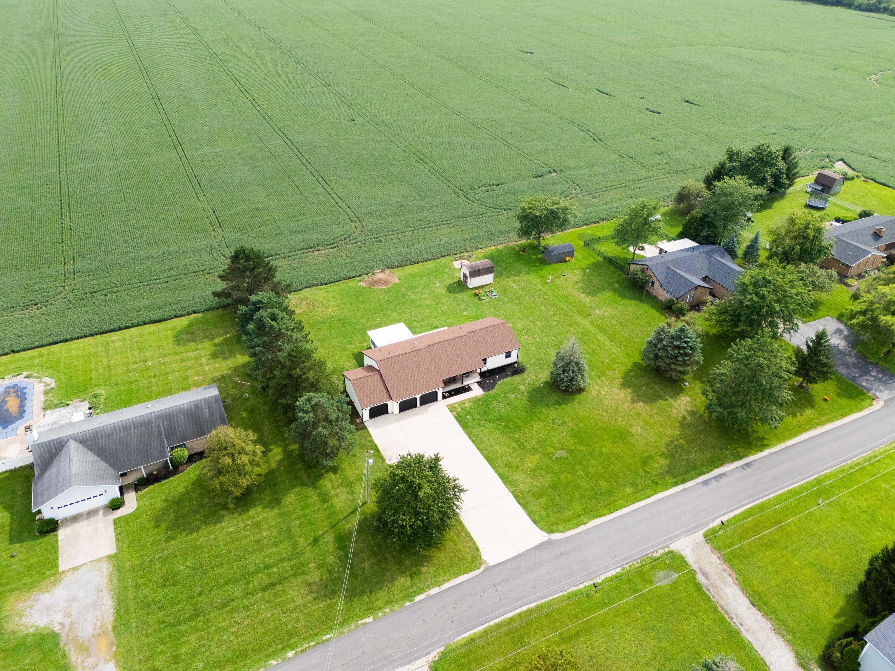 17212 Sharp, Sidney, Ohio 45365