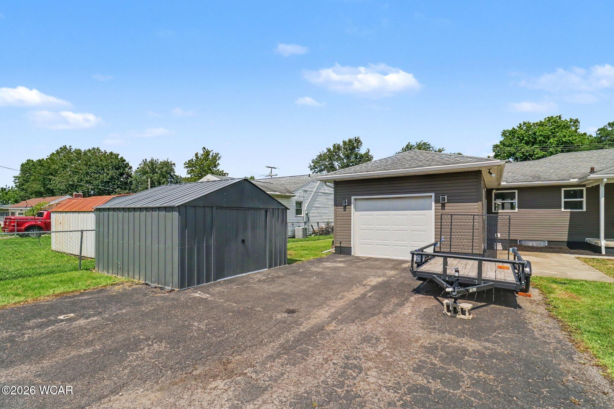 2215 Western Ohio Avenue, Lima, Ohio