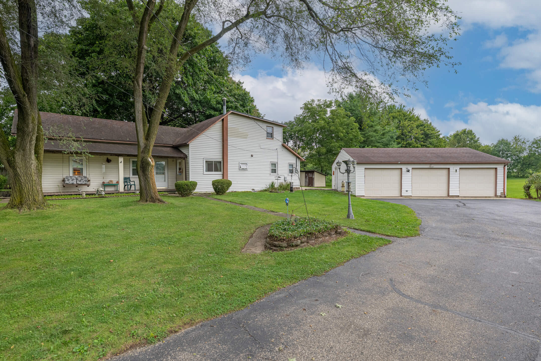 7570 Troy, Springfield, Ohio 45502
