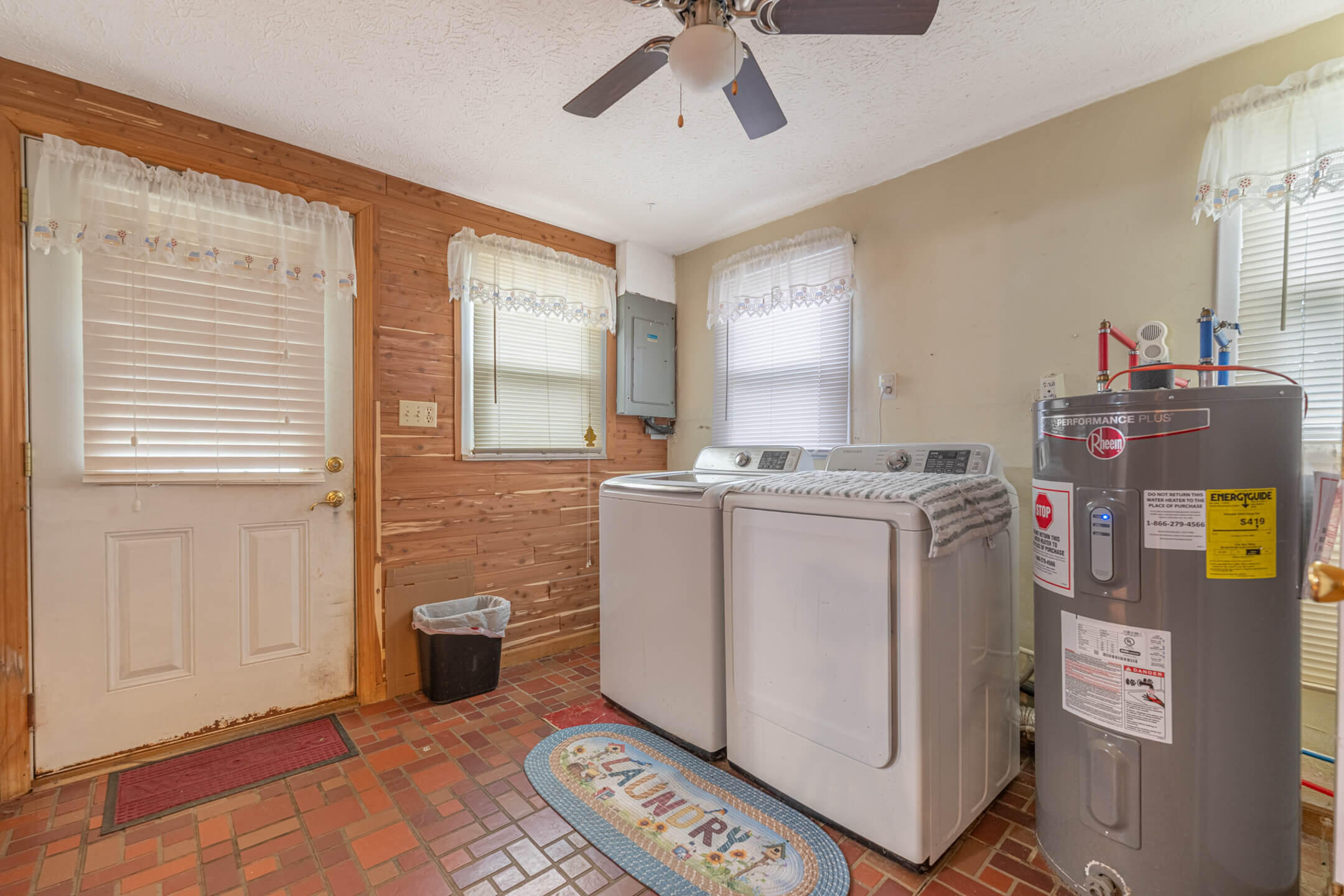7570 Troy, Springfield, Ohio 45502