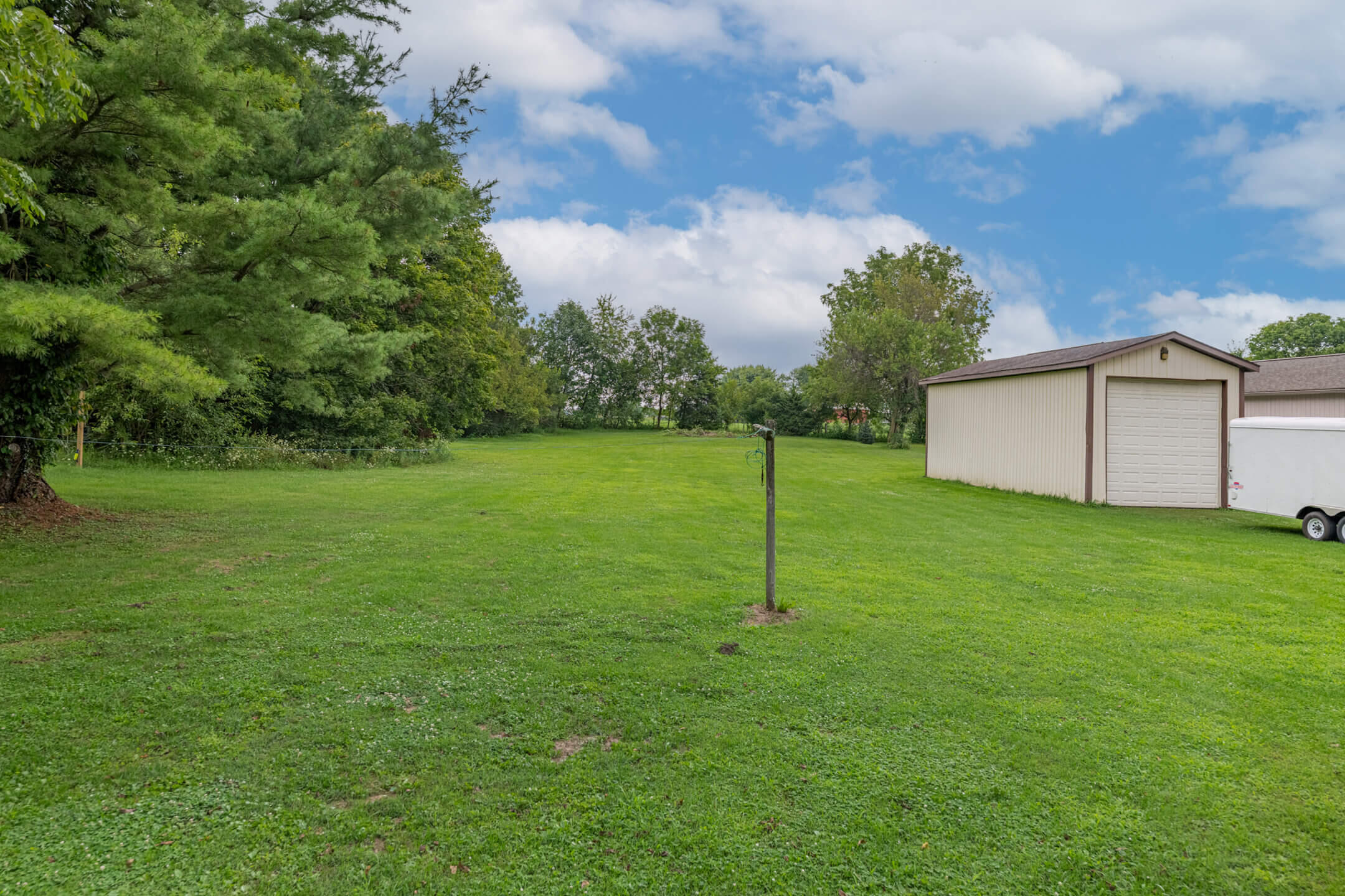 7570 Troy, Springfield, Ohio 45502