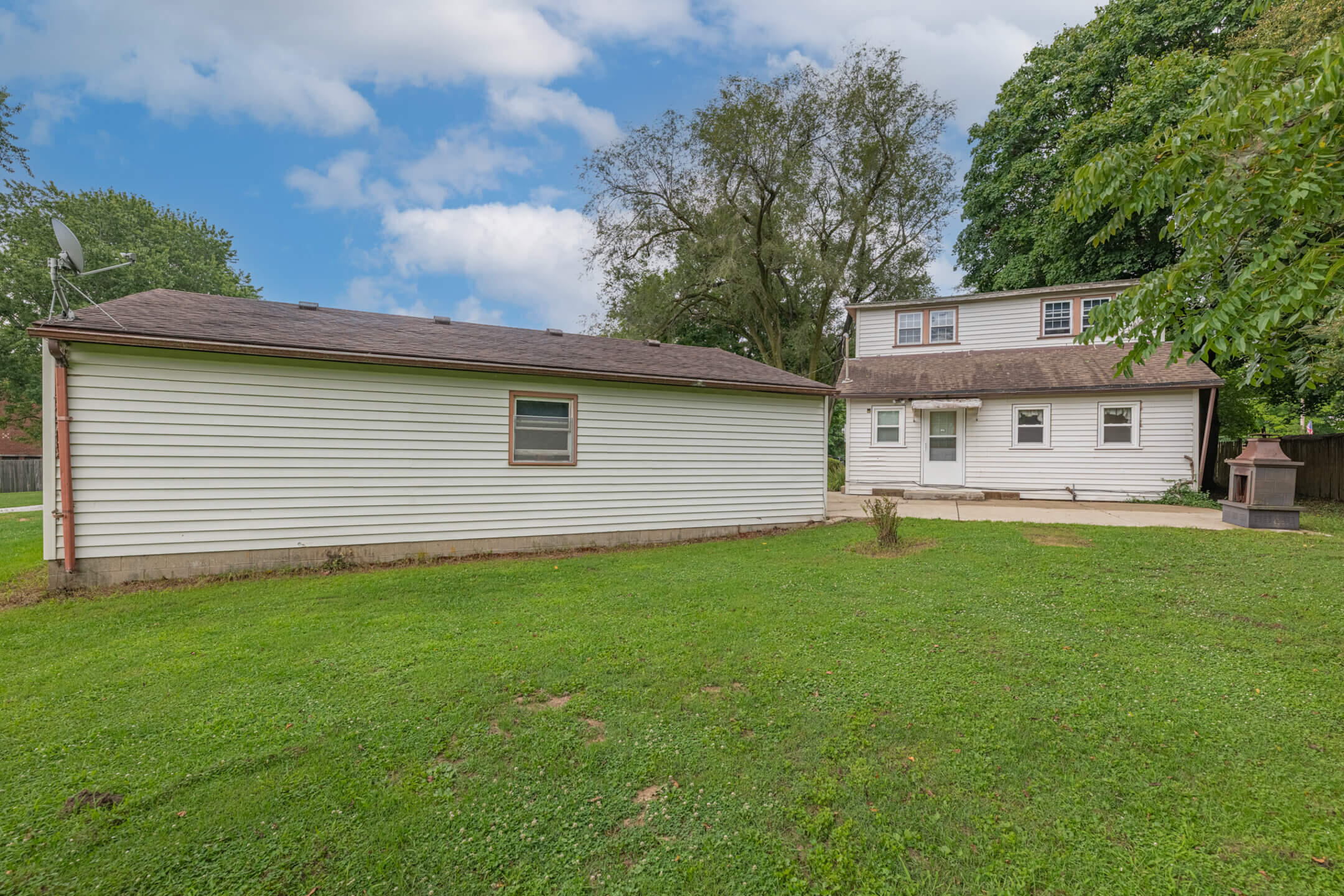 7570 Troy, Springfield, Ohio 45502