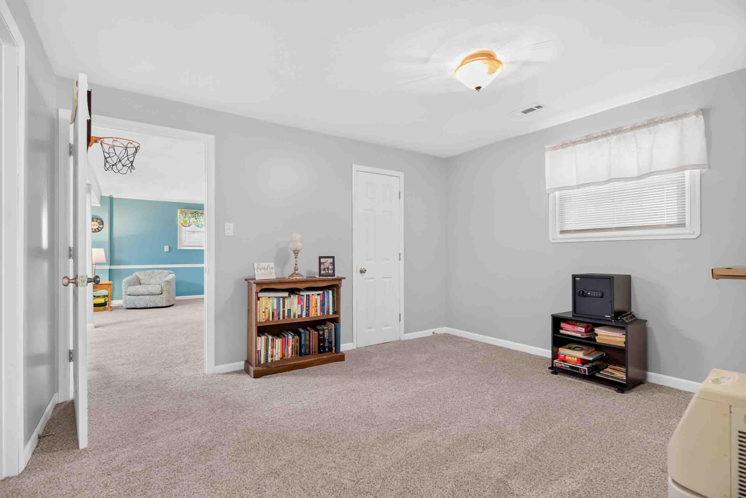 202 Lunar, Sidney, Ohio 45365