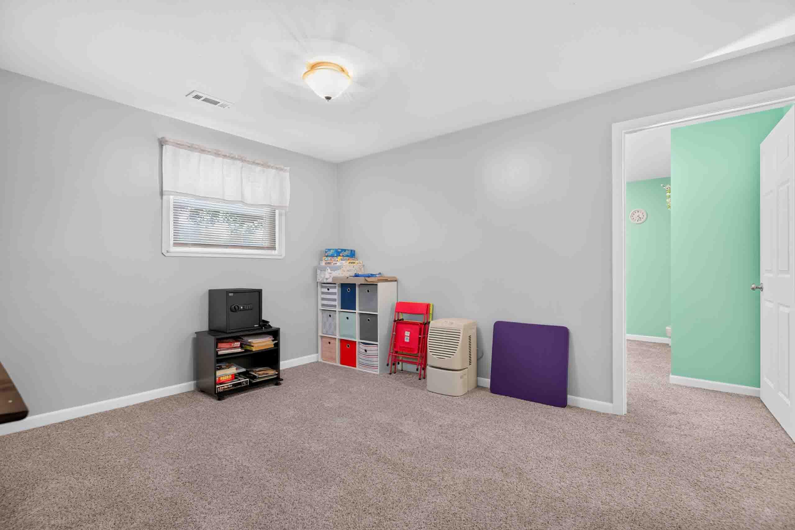 202 Lunar, Sidney, Ohio 45365