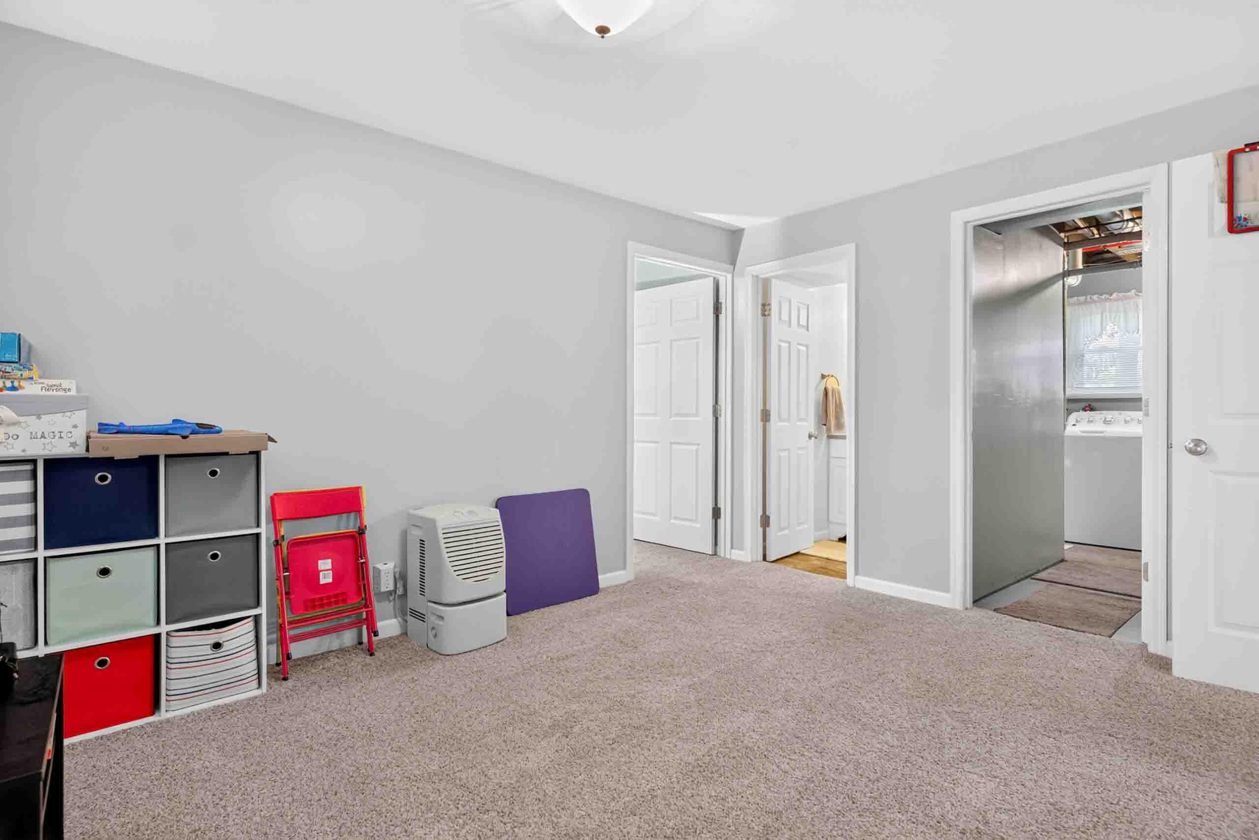 202 Lunar, Sidney, Ohio 45365