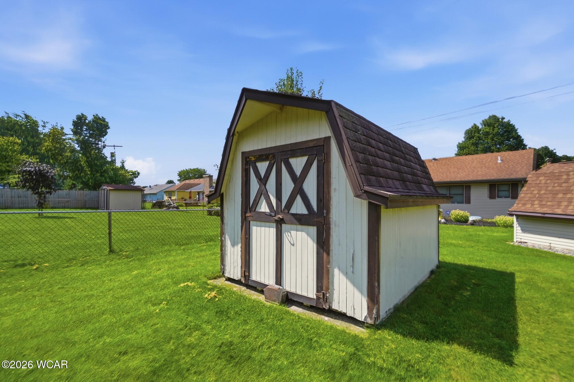 120 Greenbriar Court, Lima, Ohio