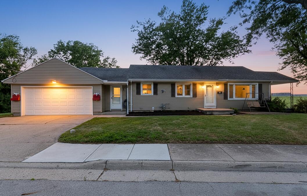 909 Lincoln, Sidney, Ohio 45365
