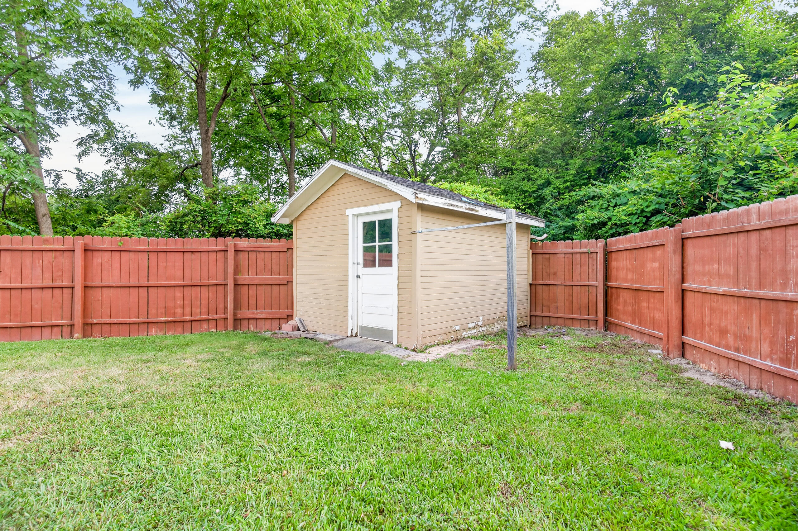 909 Lincoln, Sidney, Ohio 45365