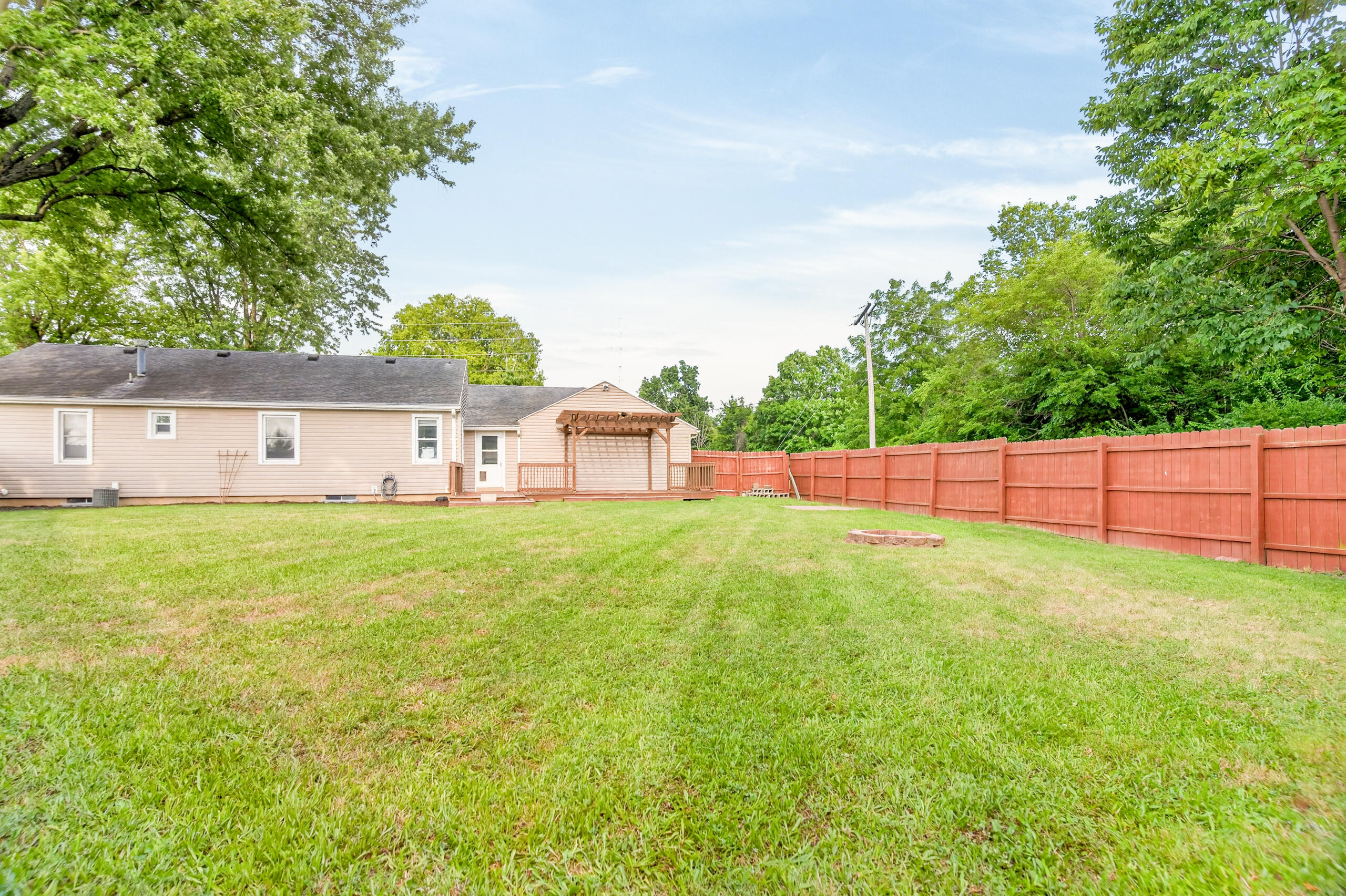 909 Lincoln, Sidney, Ohio 45365