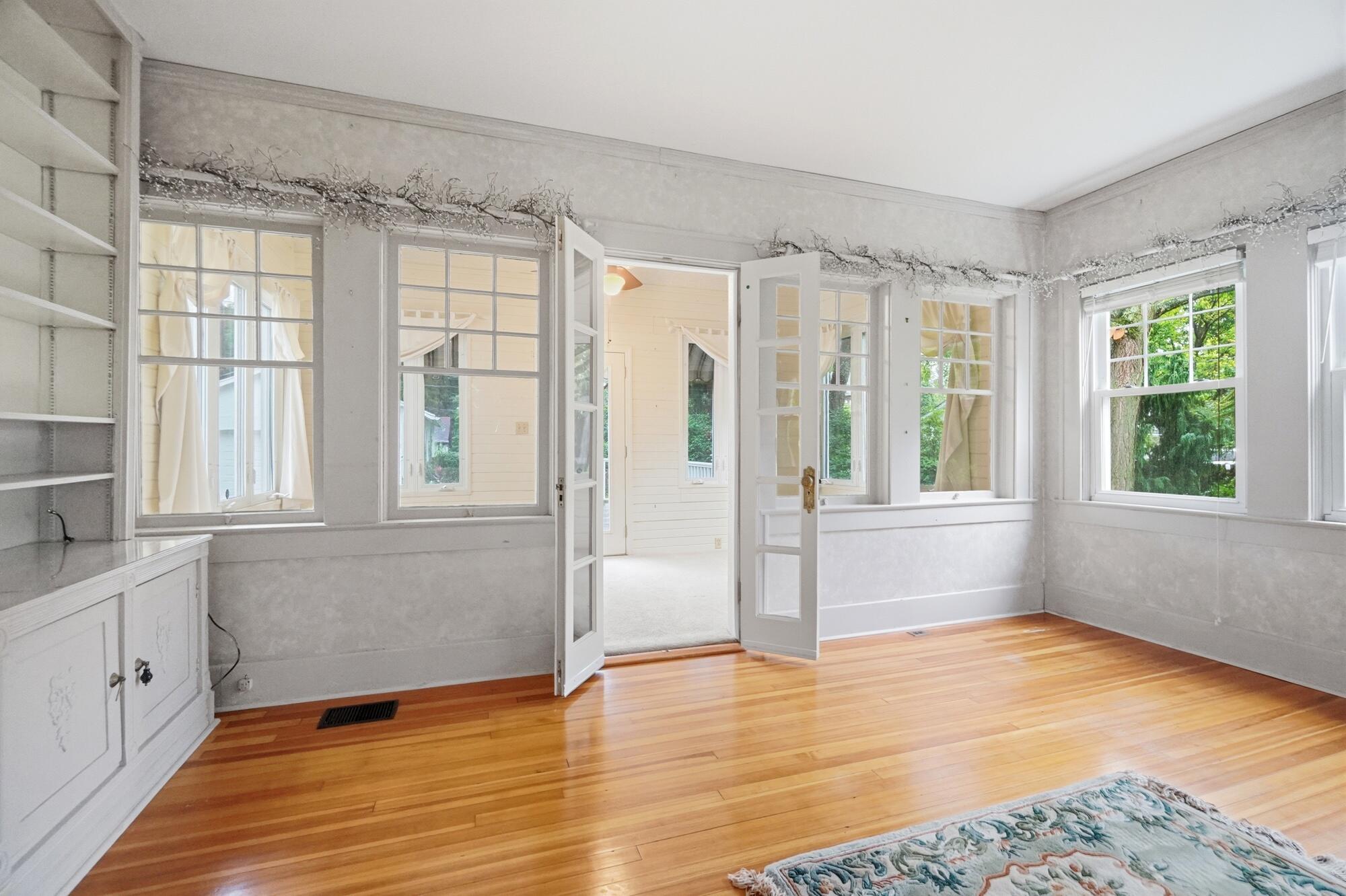 1824 Crescent, Springfield, Ohio 45504