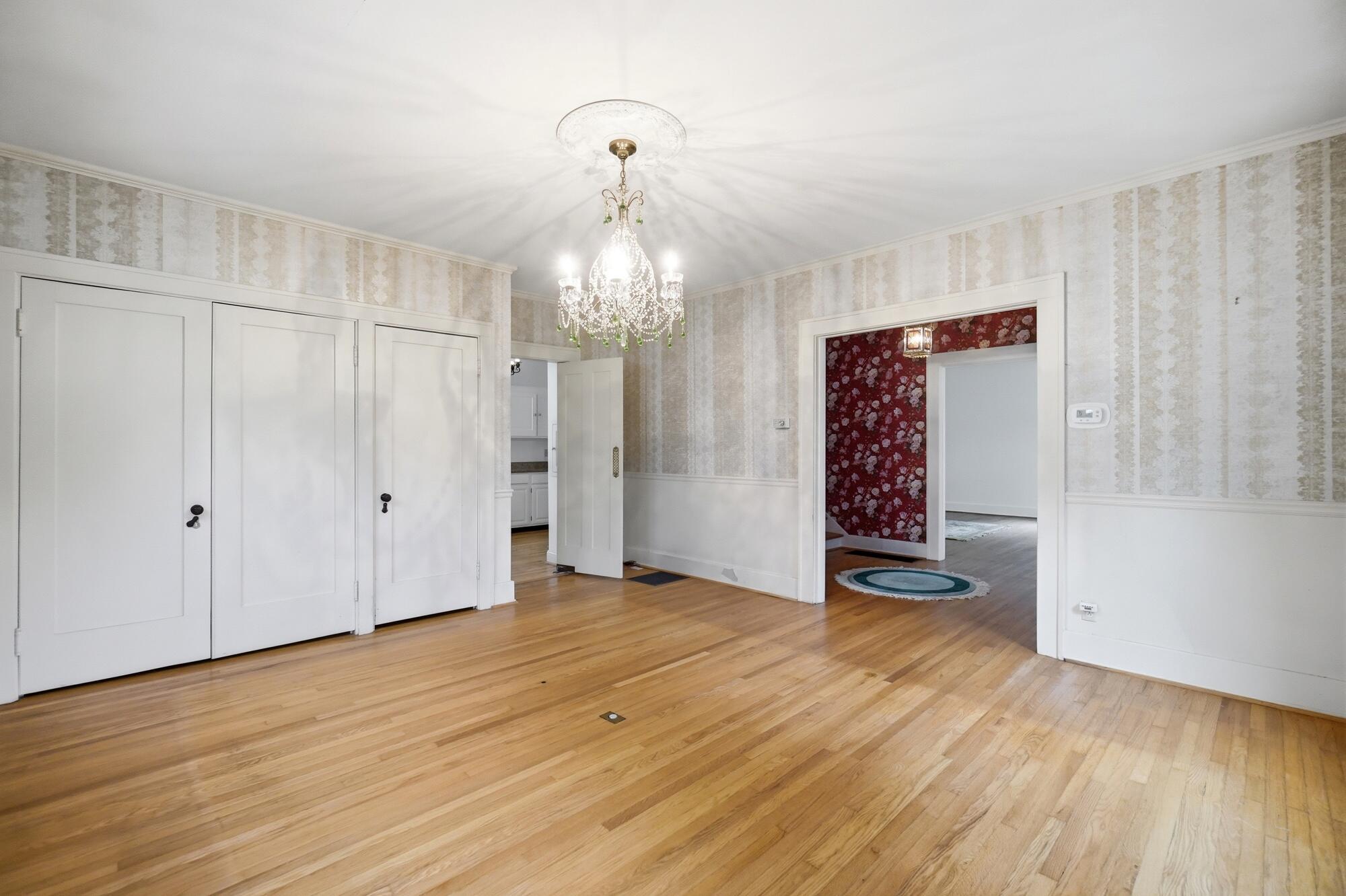 1824 Crescent, Springfield, Ohio 45504