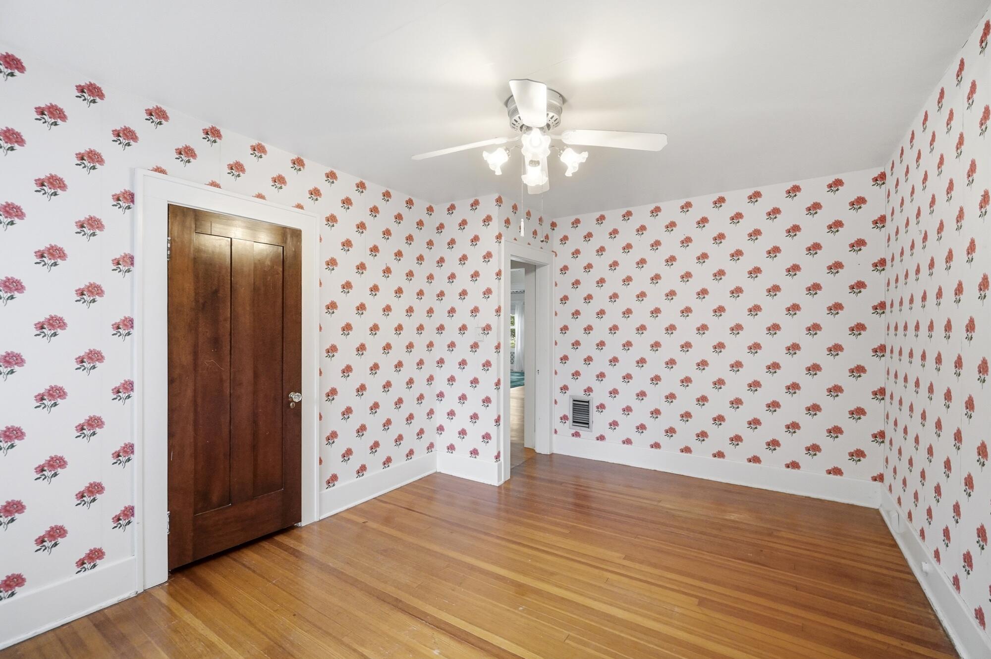 1824 Crescent, Springfield, Ohio 45504