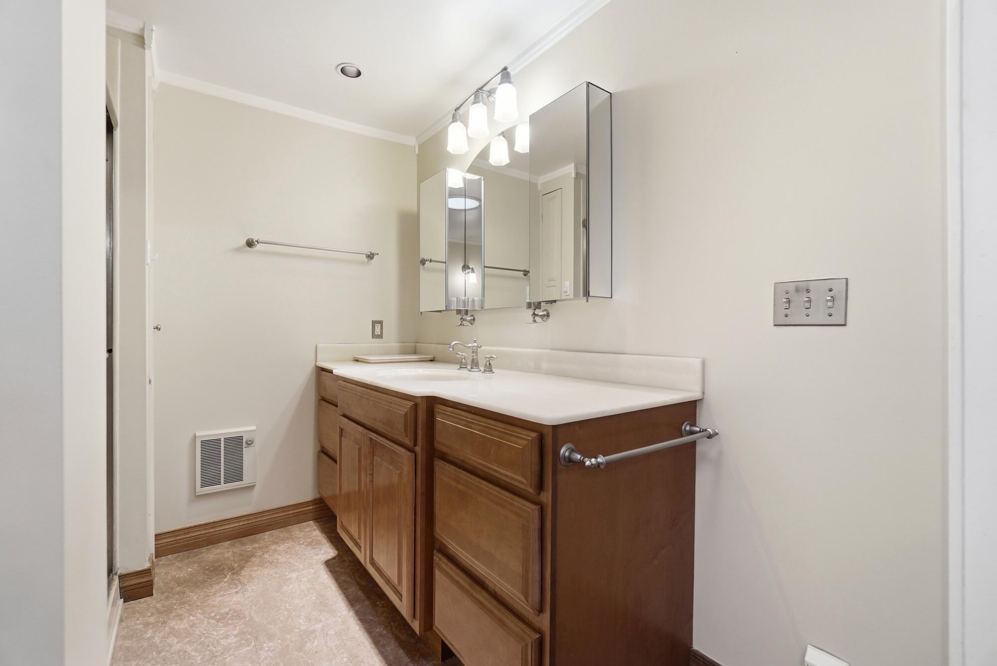 1824 Crescent, Springfield, Ohio 45504