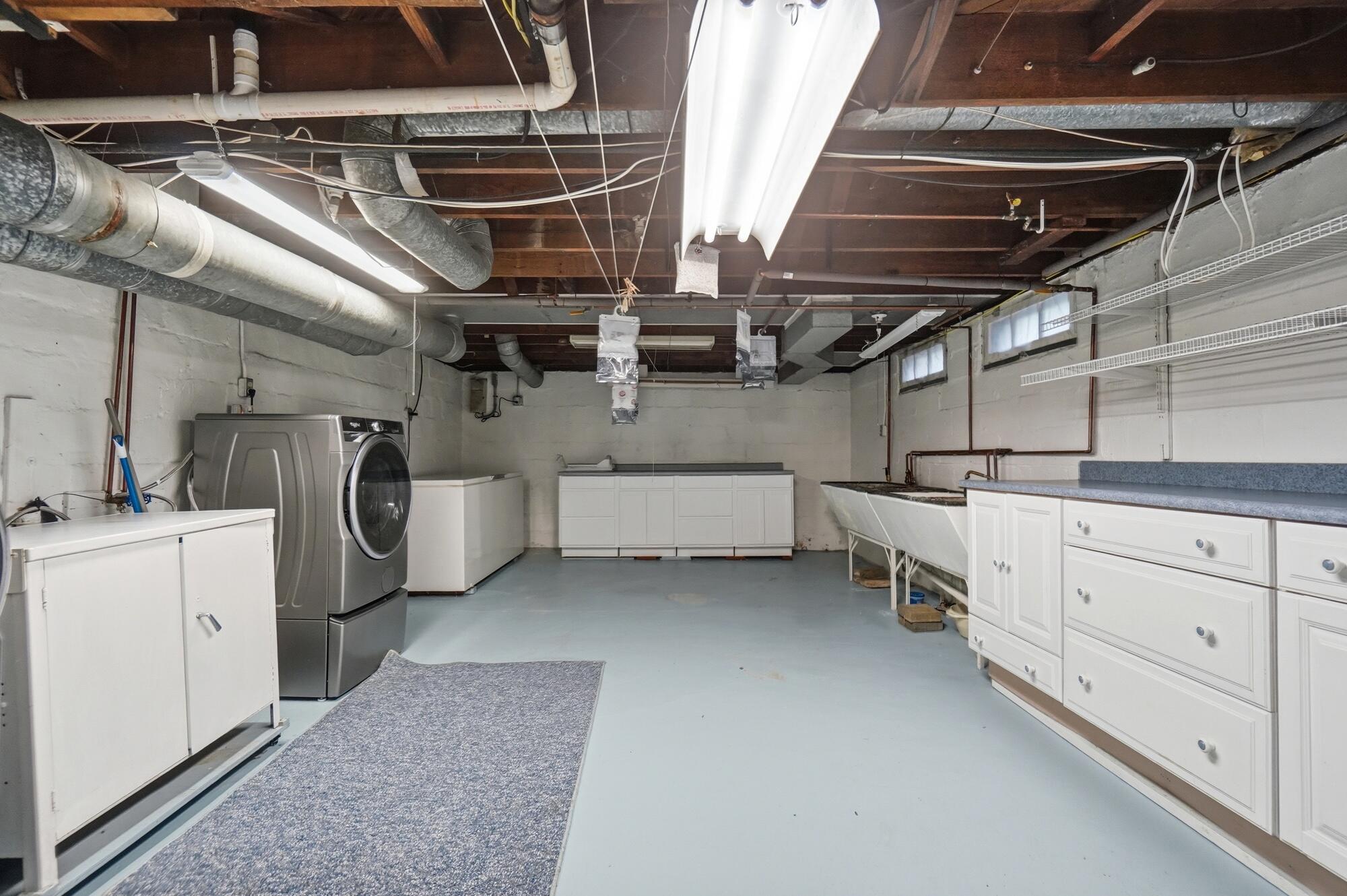 1824 Crescent, Springfield, Ohio 45504