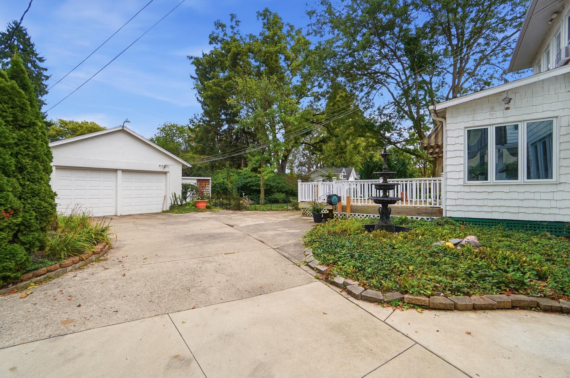 1824 Crescent, Springfield, Ohio 45504