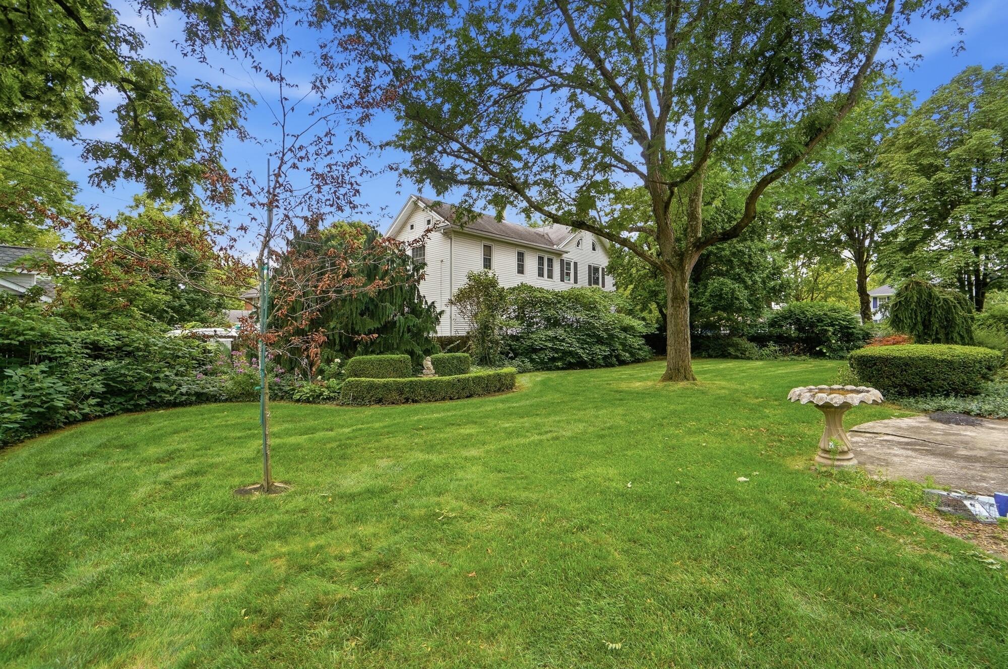 1824 Crescent, Springfield, Ohio 45504