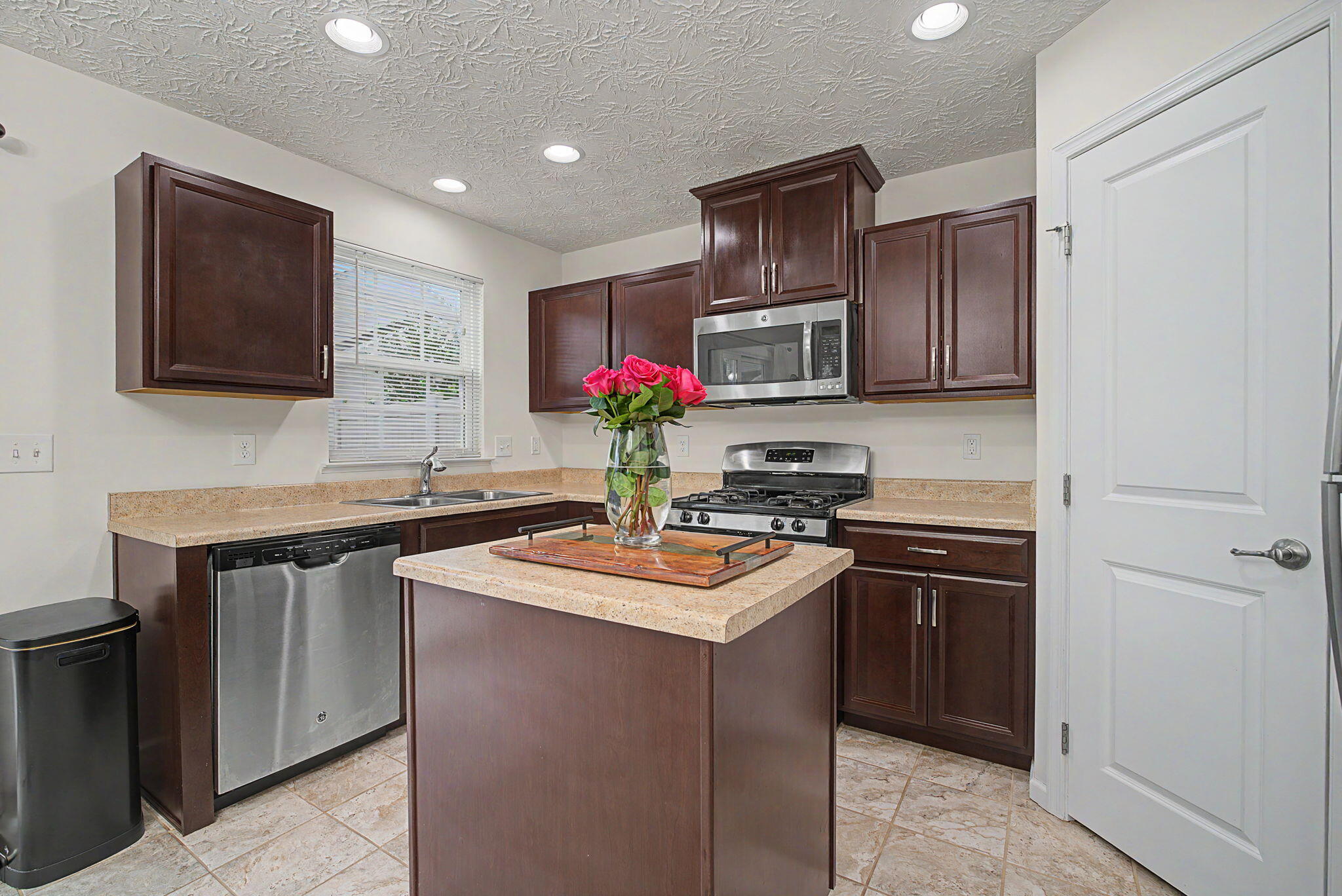 1408 Golden Eagle, Troy, Ohio 45373