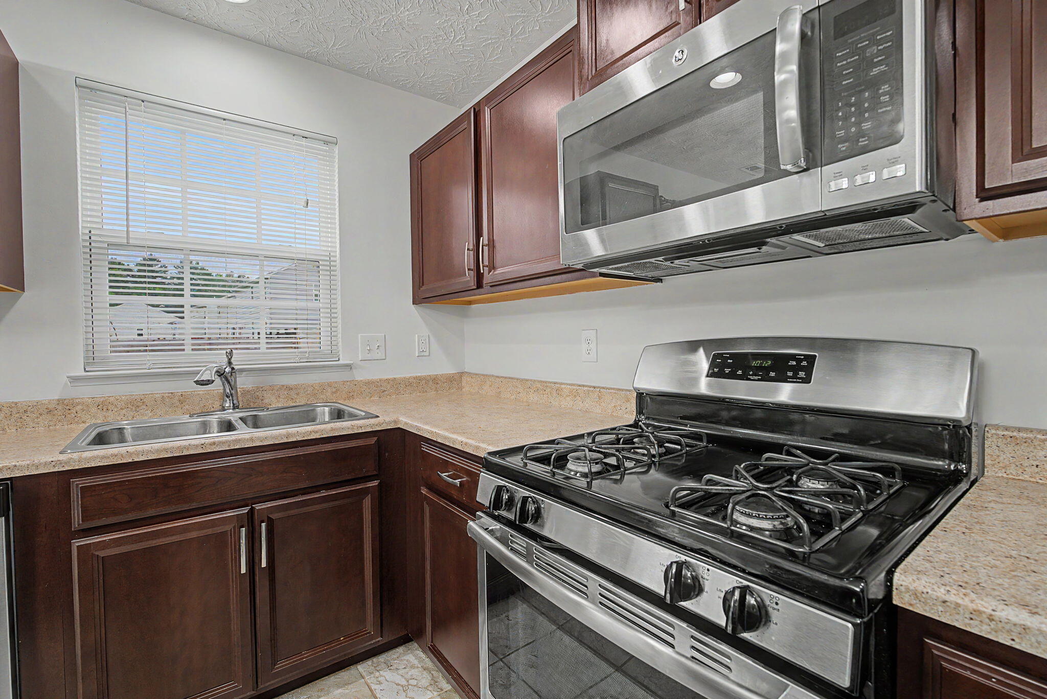 1408 Golden Eagle, Troy, Ohio 45373