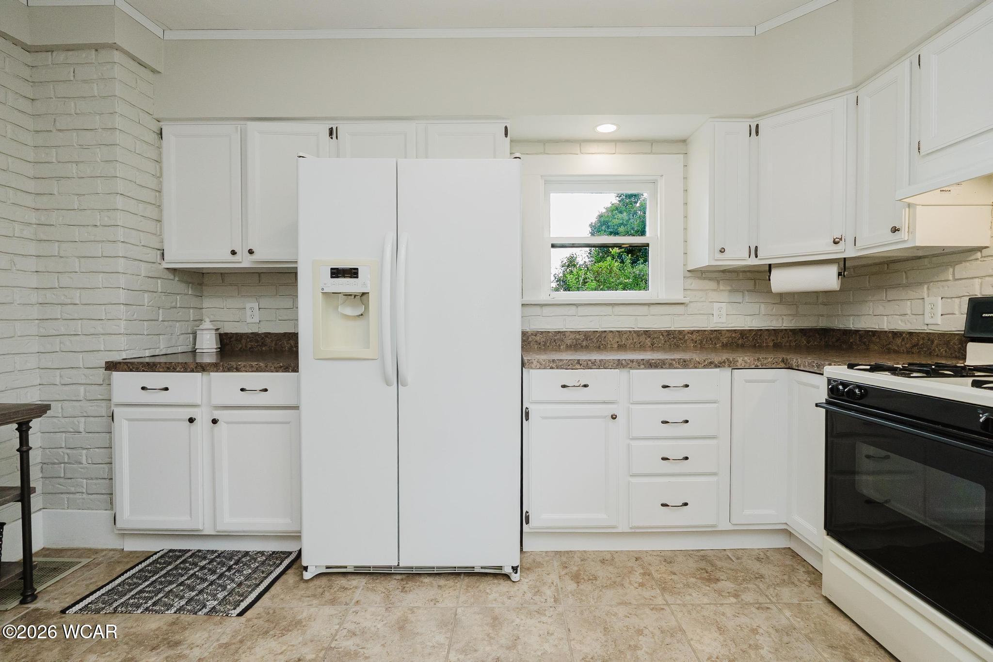 482 Elm Street, Bluffton, Ohio