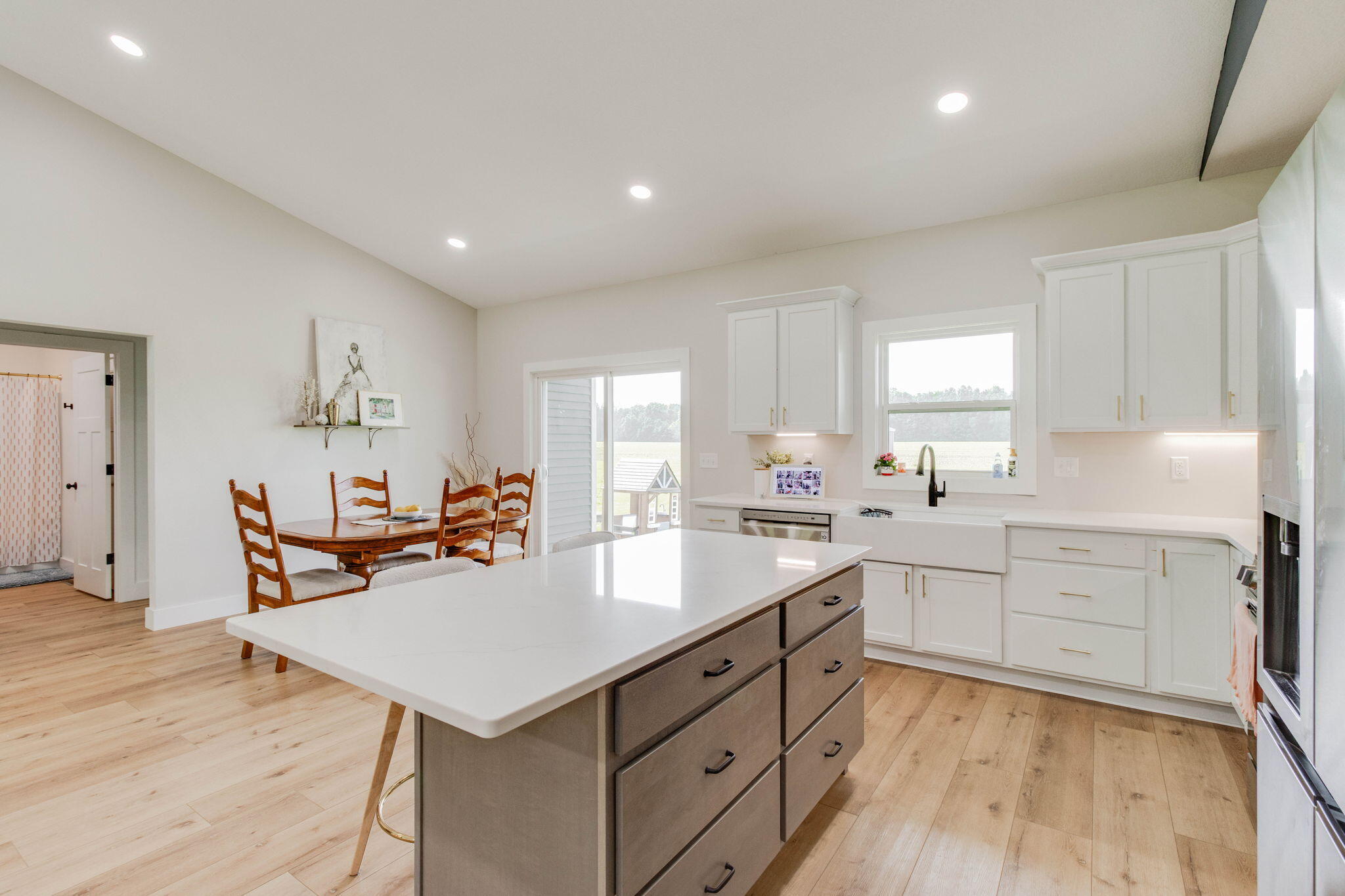 6170 Reservoir, Lima, Ohio 45801