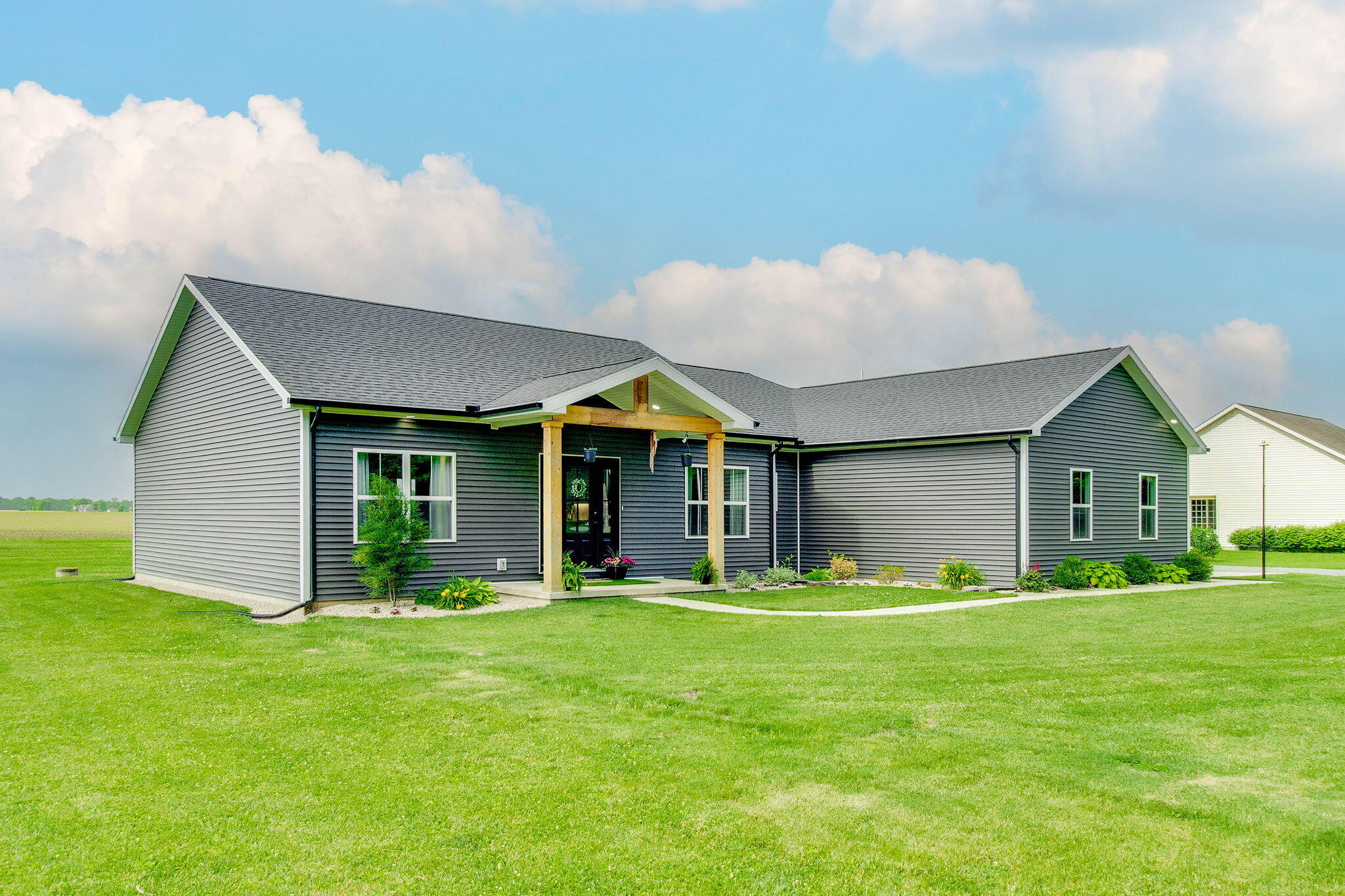 6170 Reservoir, Lima, Ohio 45801