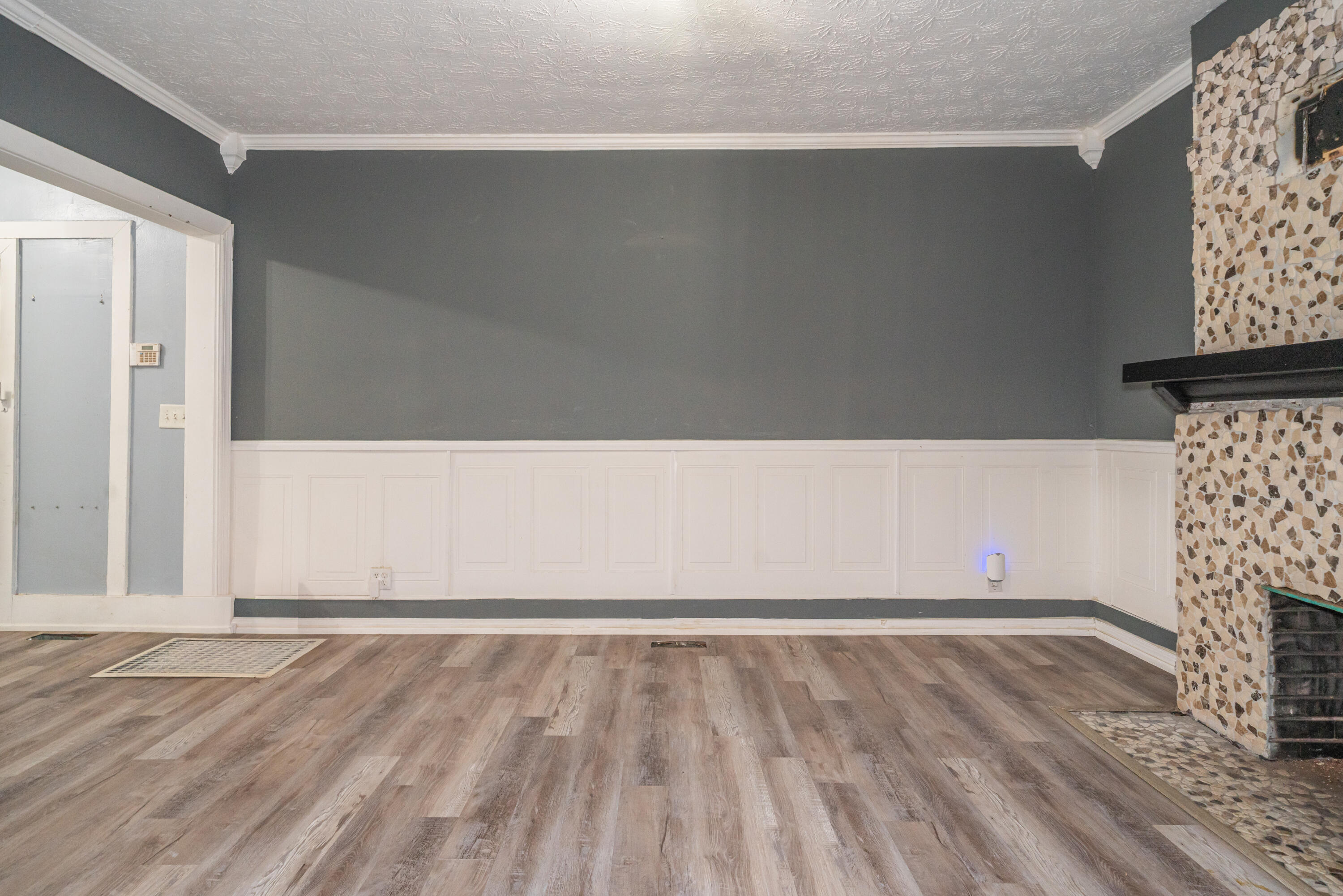 330 Bolander, Dayton, Ohio 45417