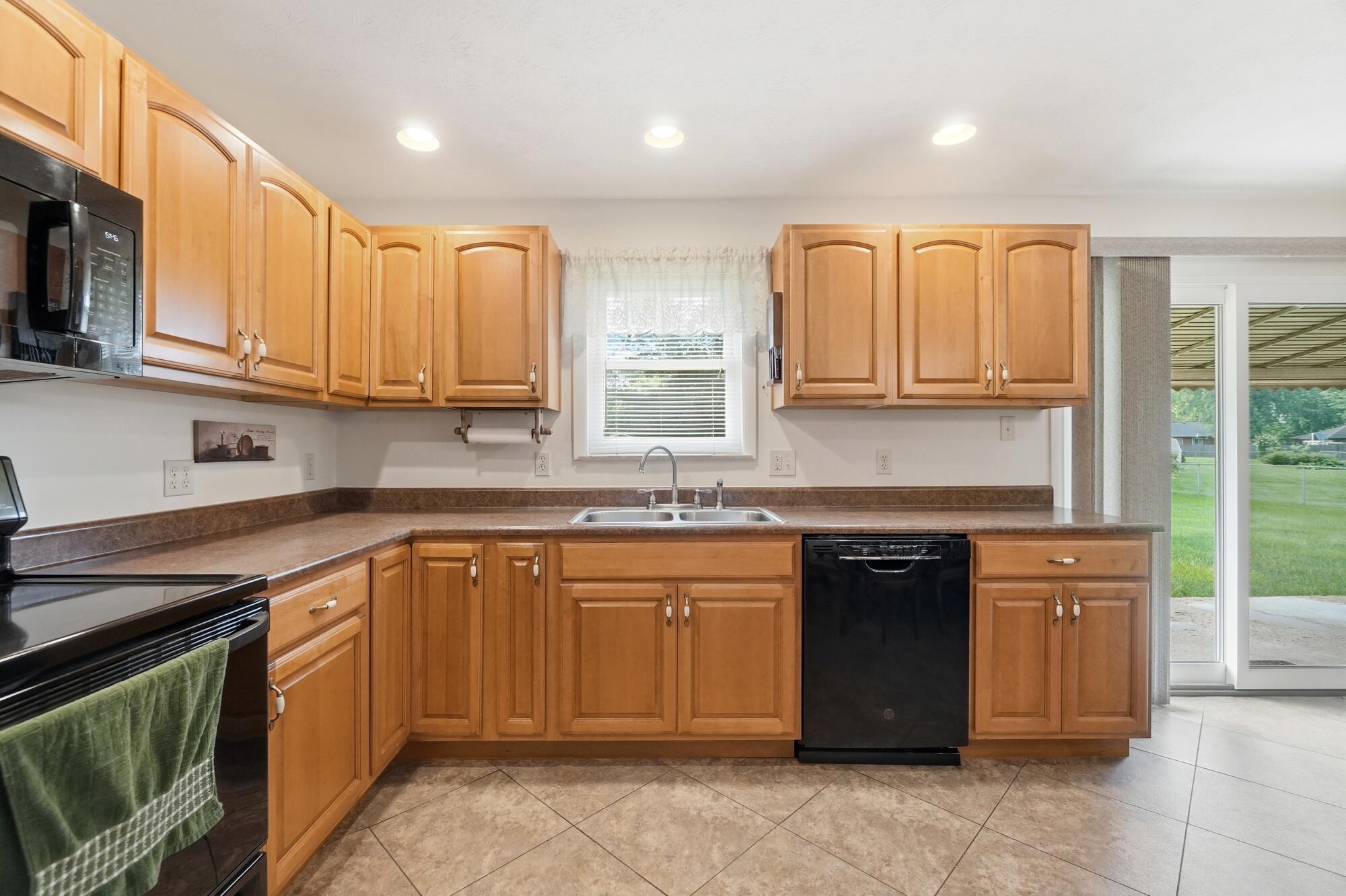 330 Bolander, Dayton, Ohio 45417