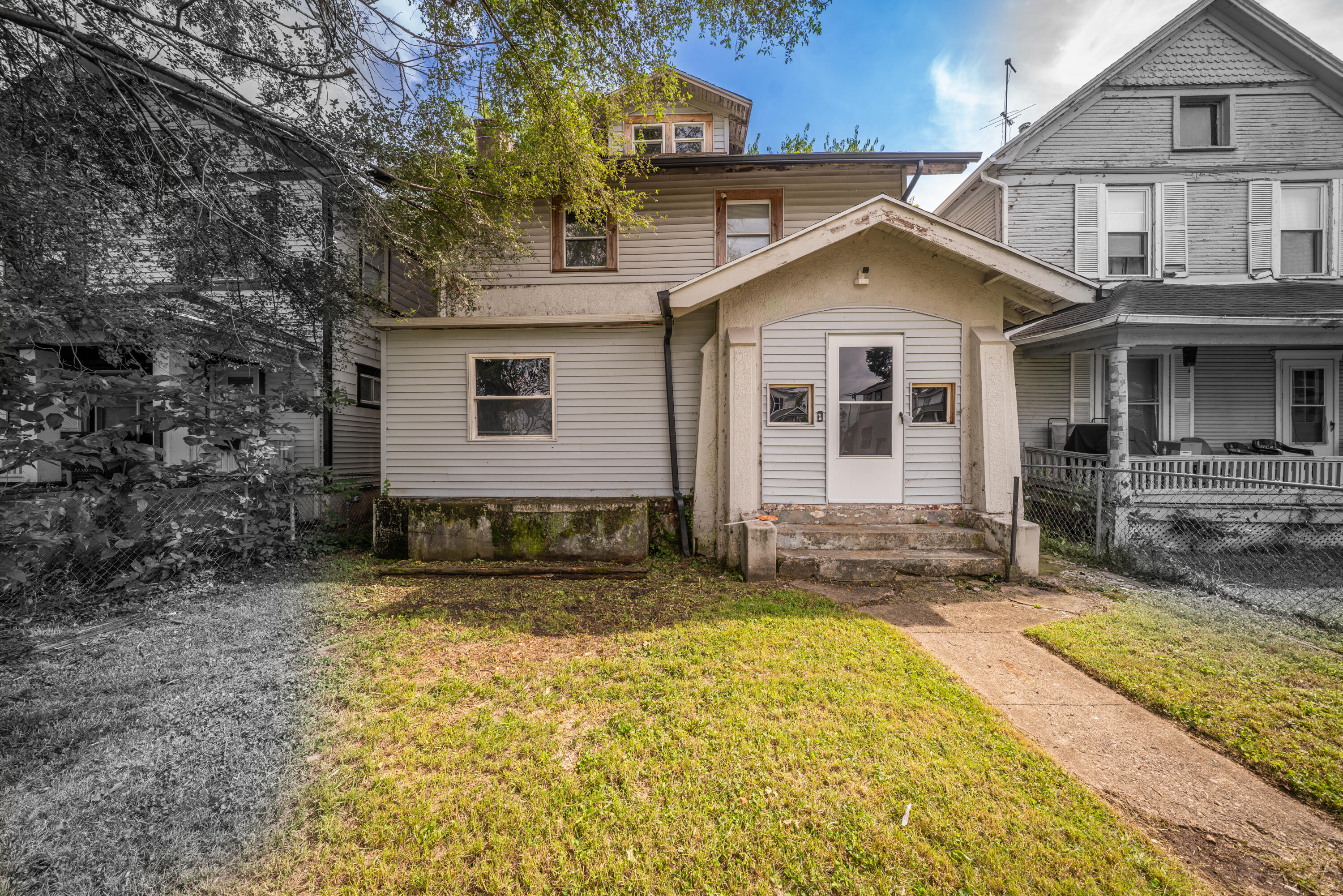 330 Bolander, Dayton, Ohio 45417