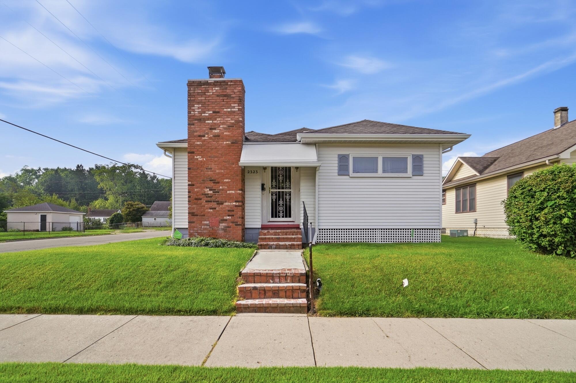 120 Greenbriar Court, Lima, Ohio