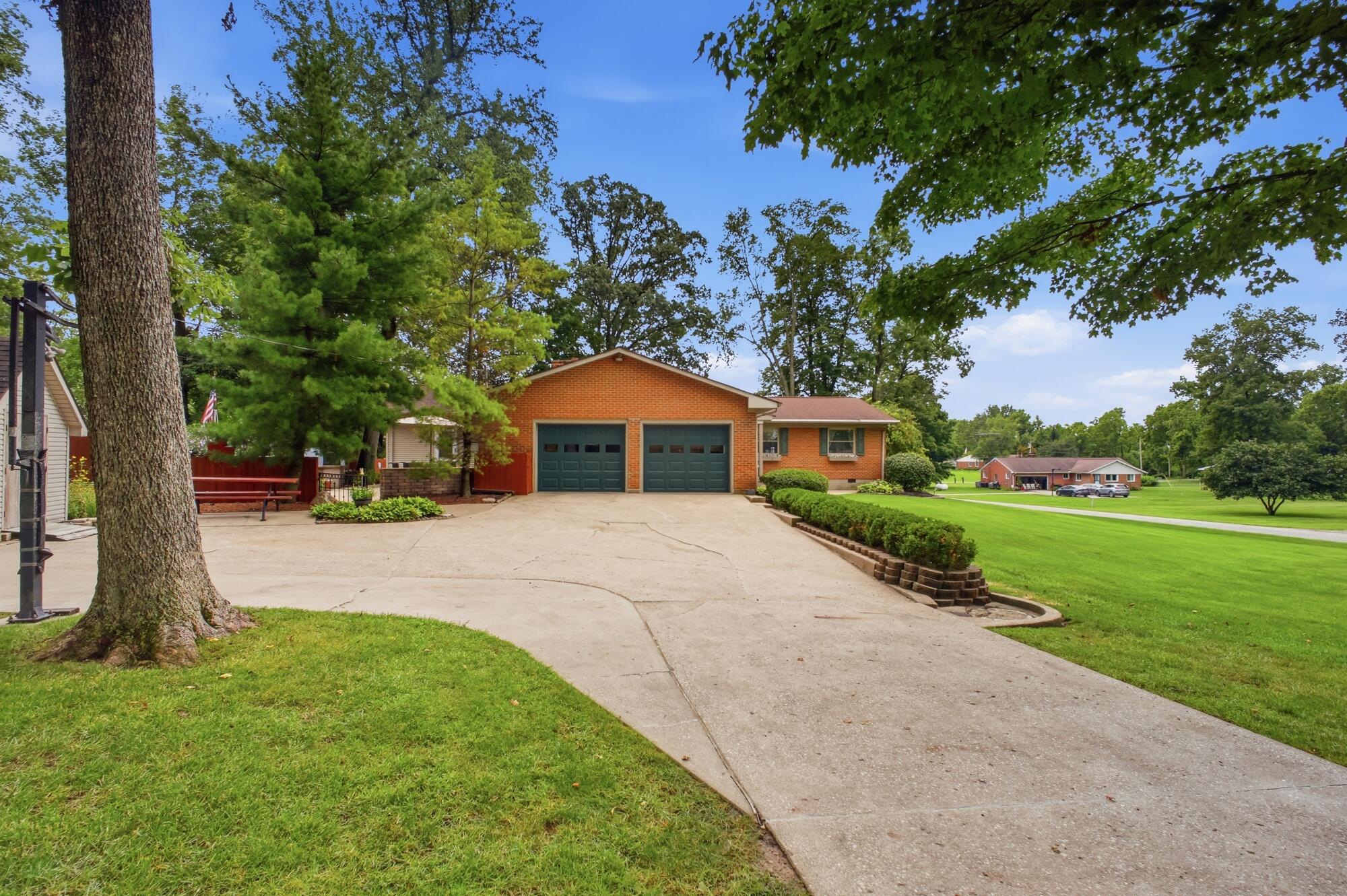 3144 Lark, Springfield, Ohio 45502