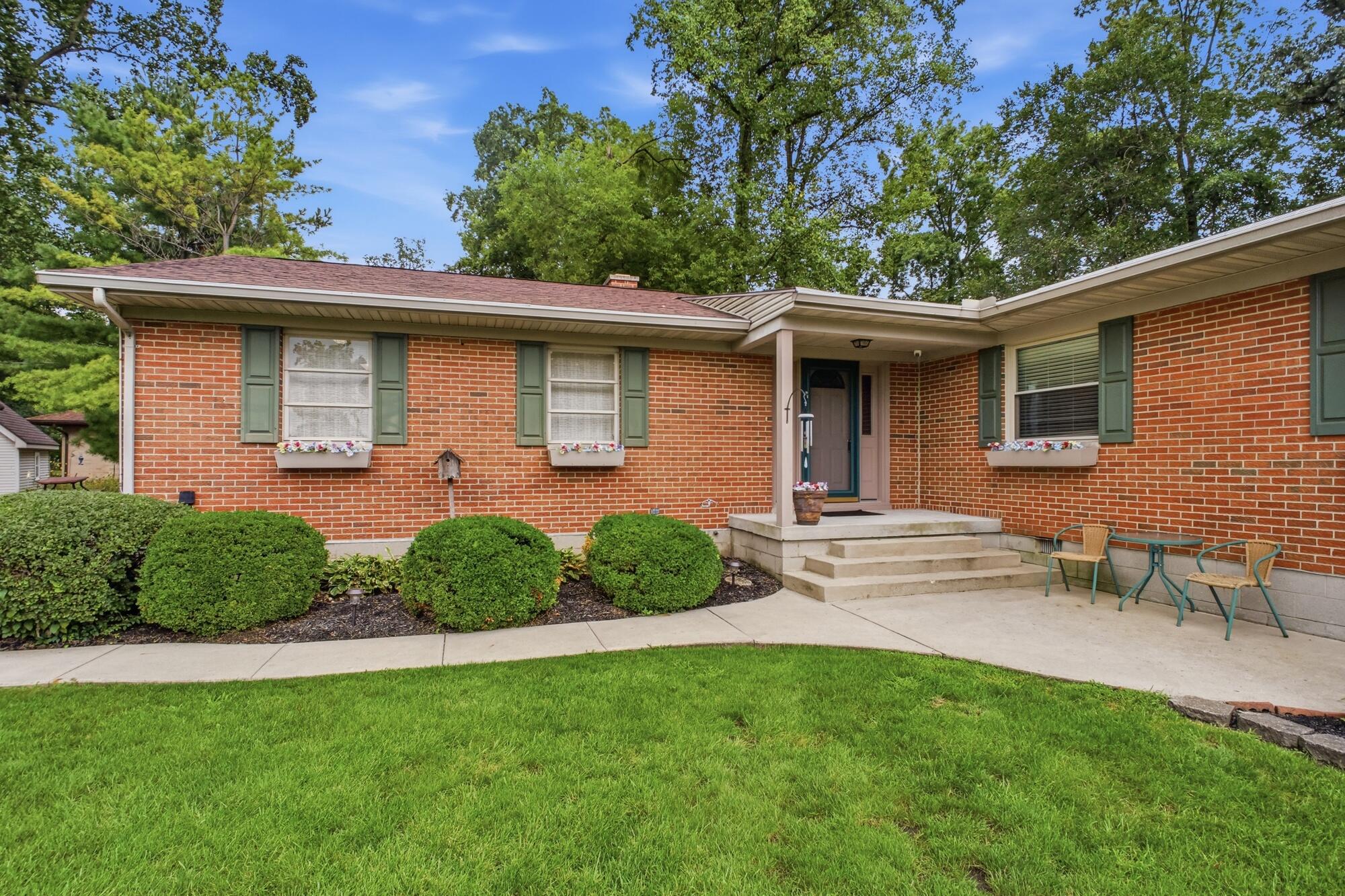 3144 Lark, Springfield, Ohio 45502