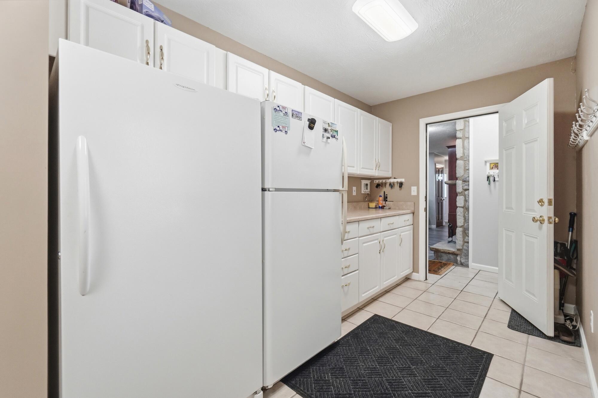 3144 Lark, Springfield, Ohio 45502