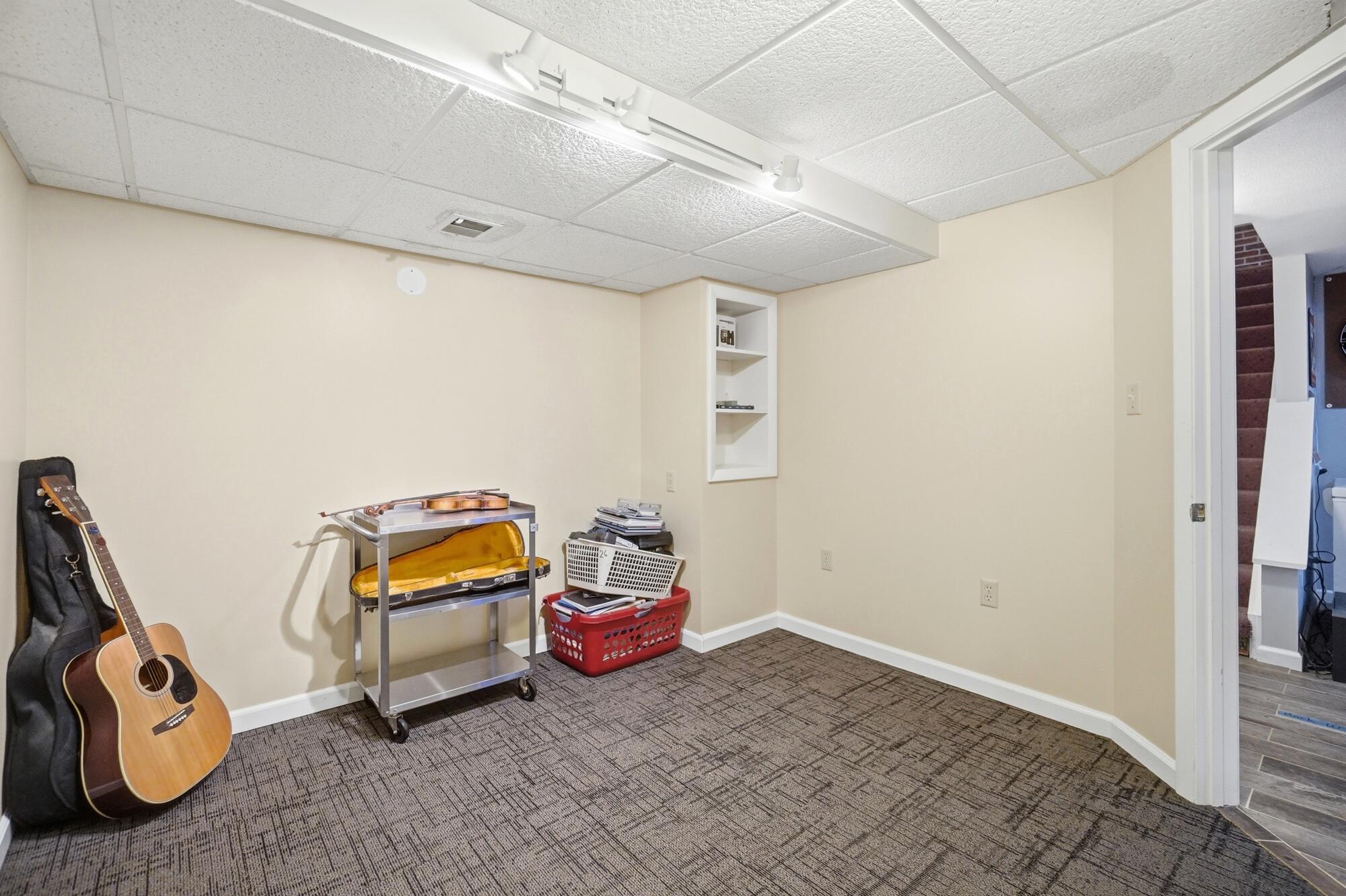 3144 Lark, Springfield, Ohio 45502