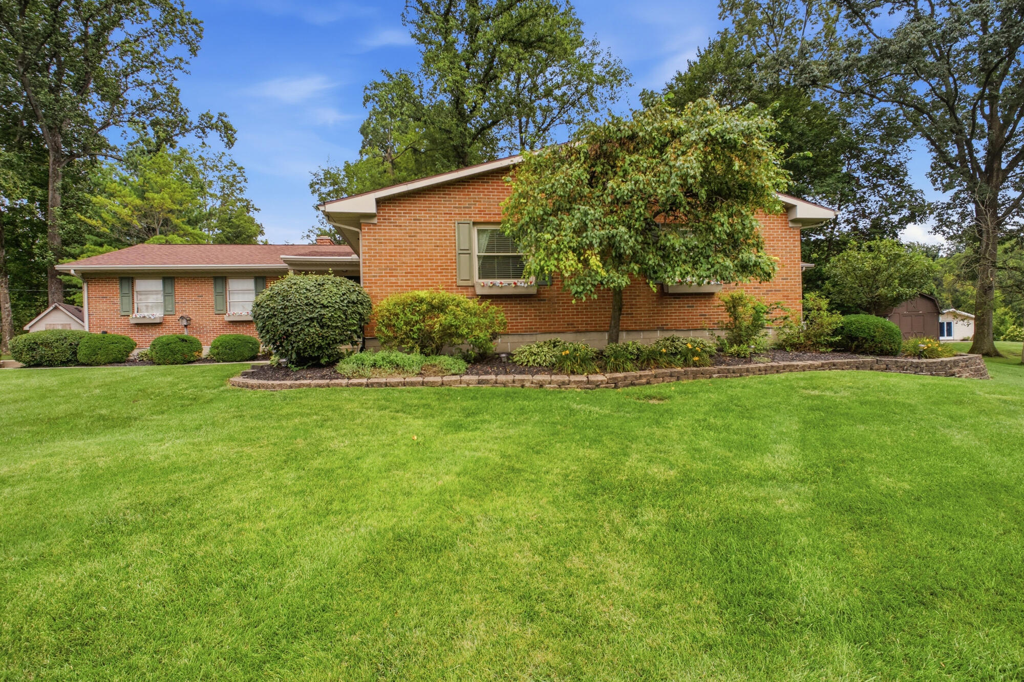 3144 Lark, Springfield, Ohio 45502
