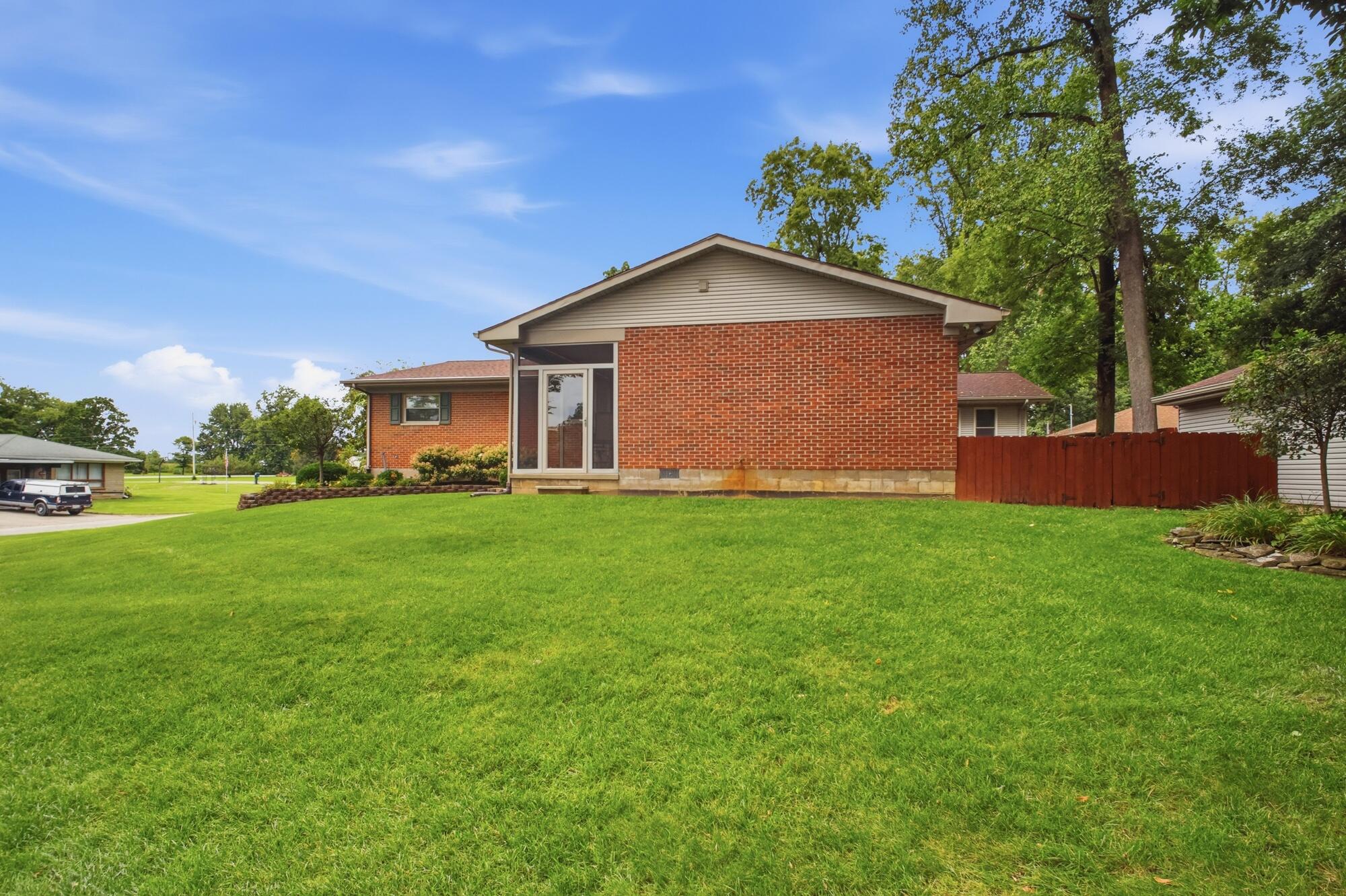 3144 Lark, Springfield, Ohio 45502