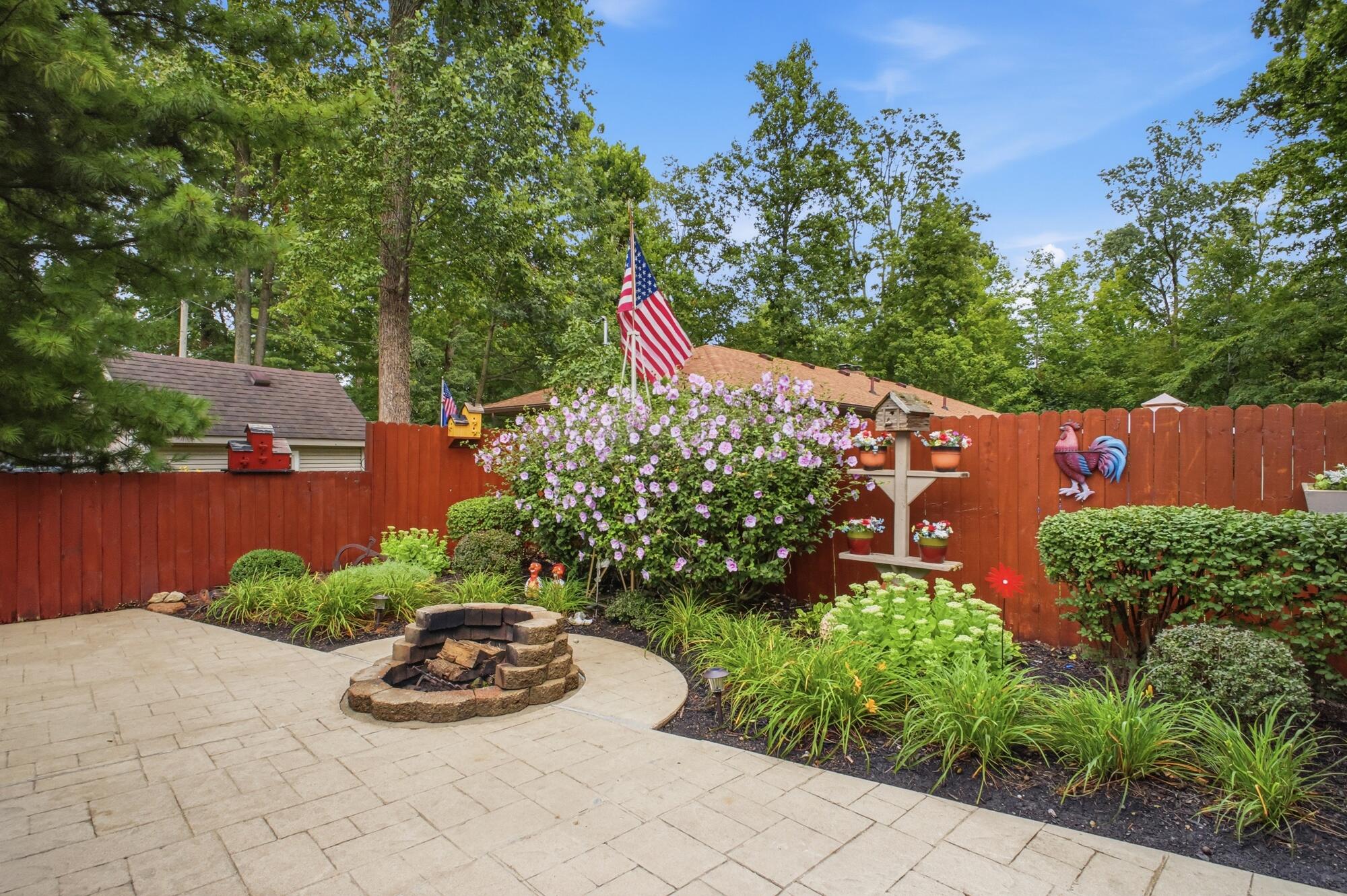 3144 Lark, Springfield, Ohio 45502