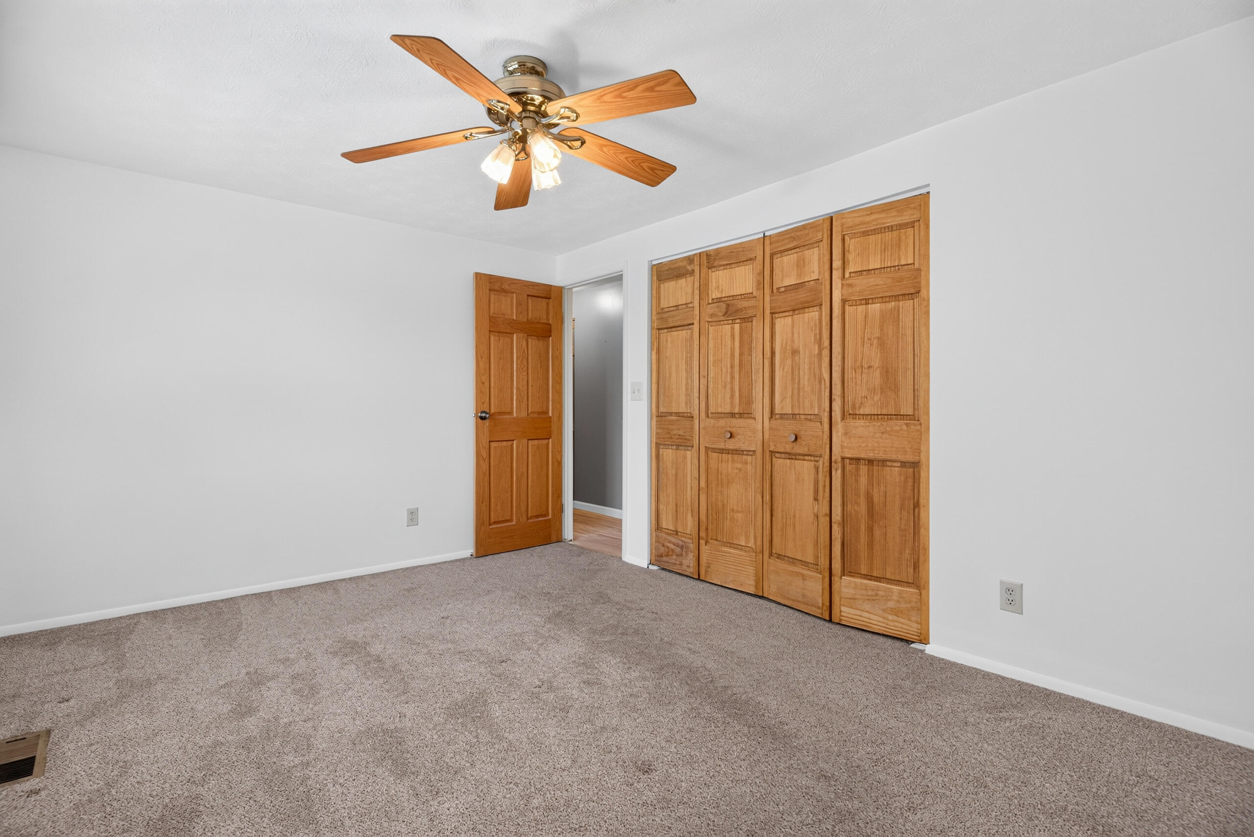 768 Mariclaire, Vandalia, Ohio 45377