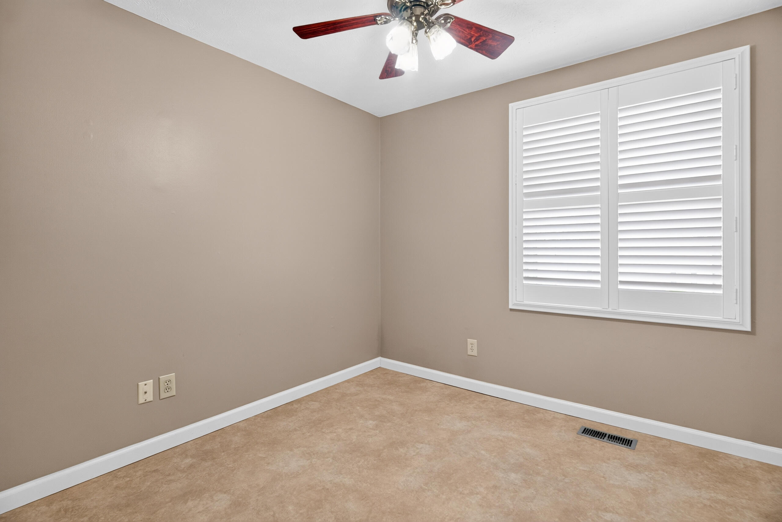 768 Mariclaire, Vandalia, Ohio 45377