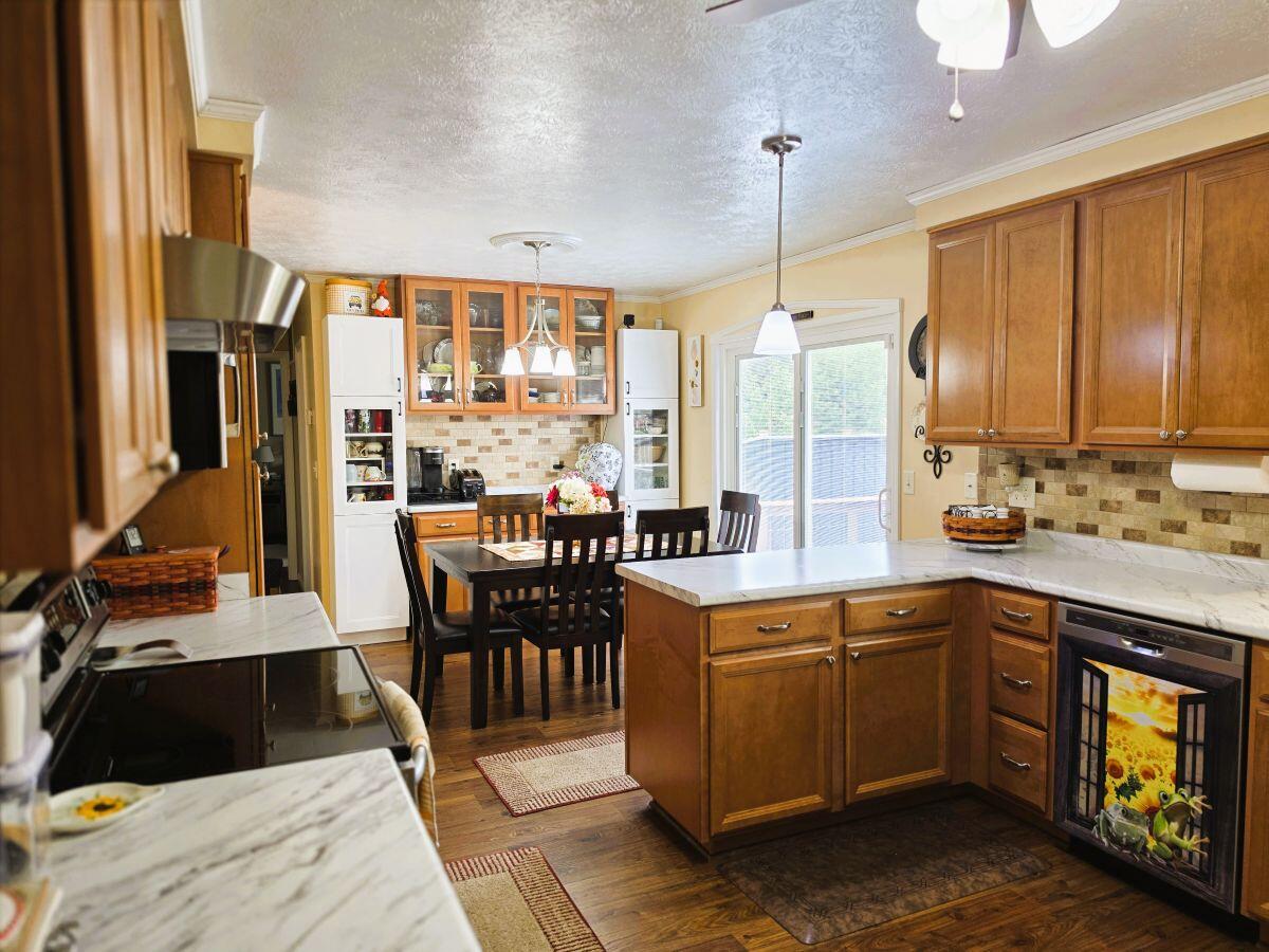 6670 Middle Urbana, Springfield, Ohio 45502